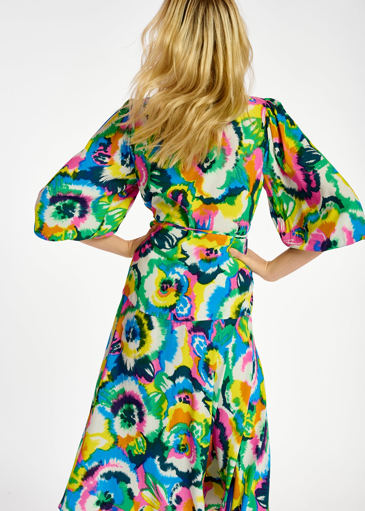 Robe portefeuille à imprimé fleuri RE—SSENTIEL | Essentiel second hand