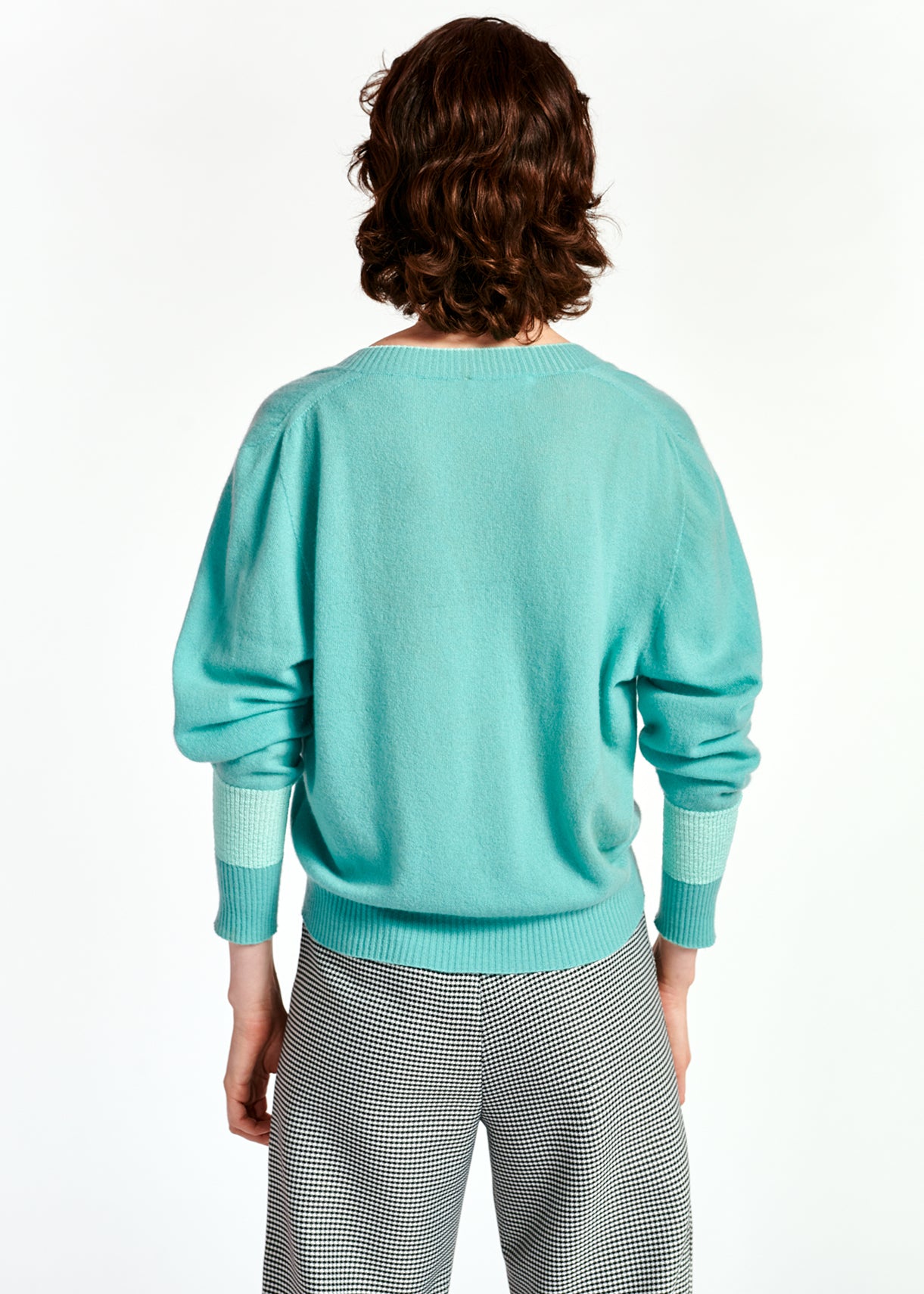 Turquoise v-neck light knit sweater RE—SSENTIEL | Essentiel second hand
