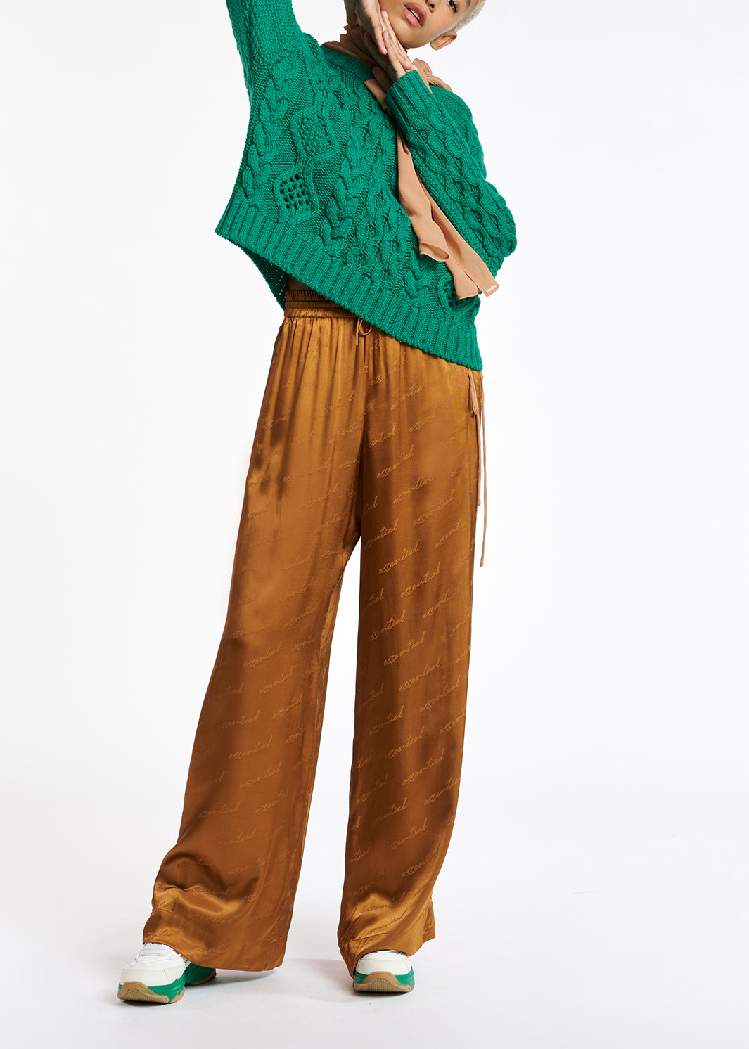 Bronzen satijnen jacquard broek met brede pijpen RE—SSENTIEL | Essentiel second hand