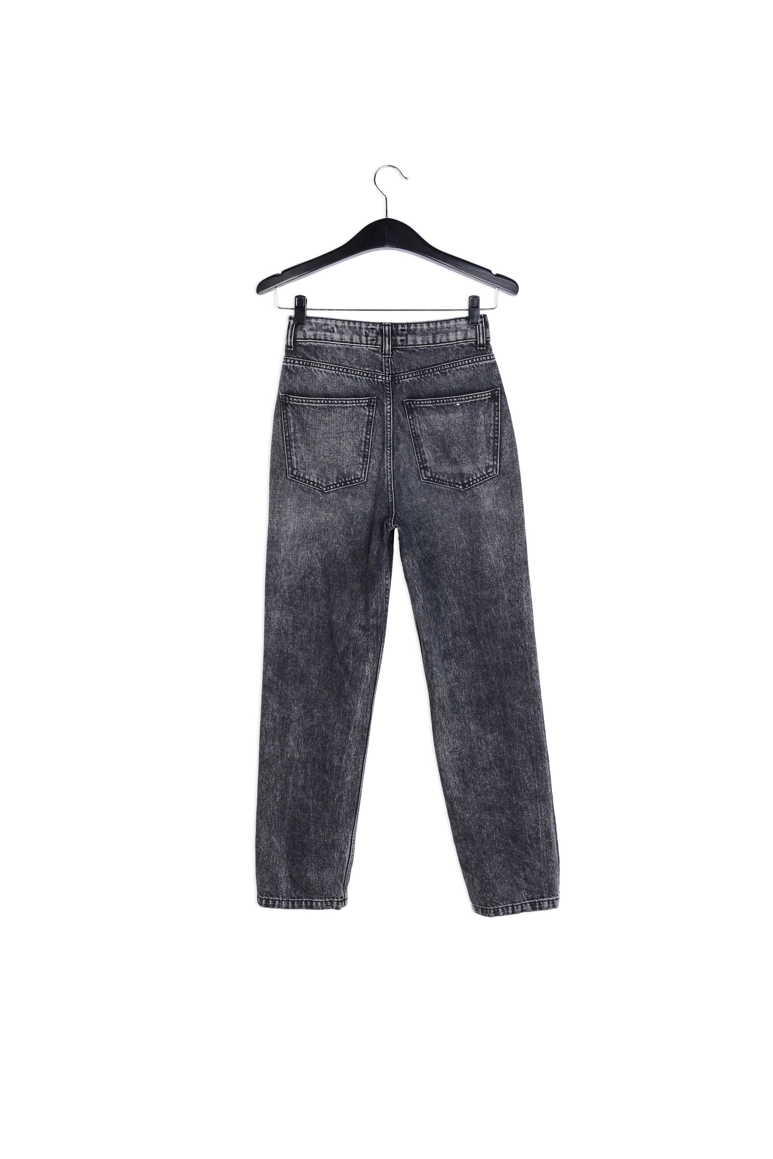 Jean gris foncé aux jambes droites RE—SSENTIEL | Essentiel second hand