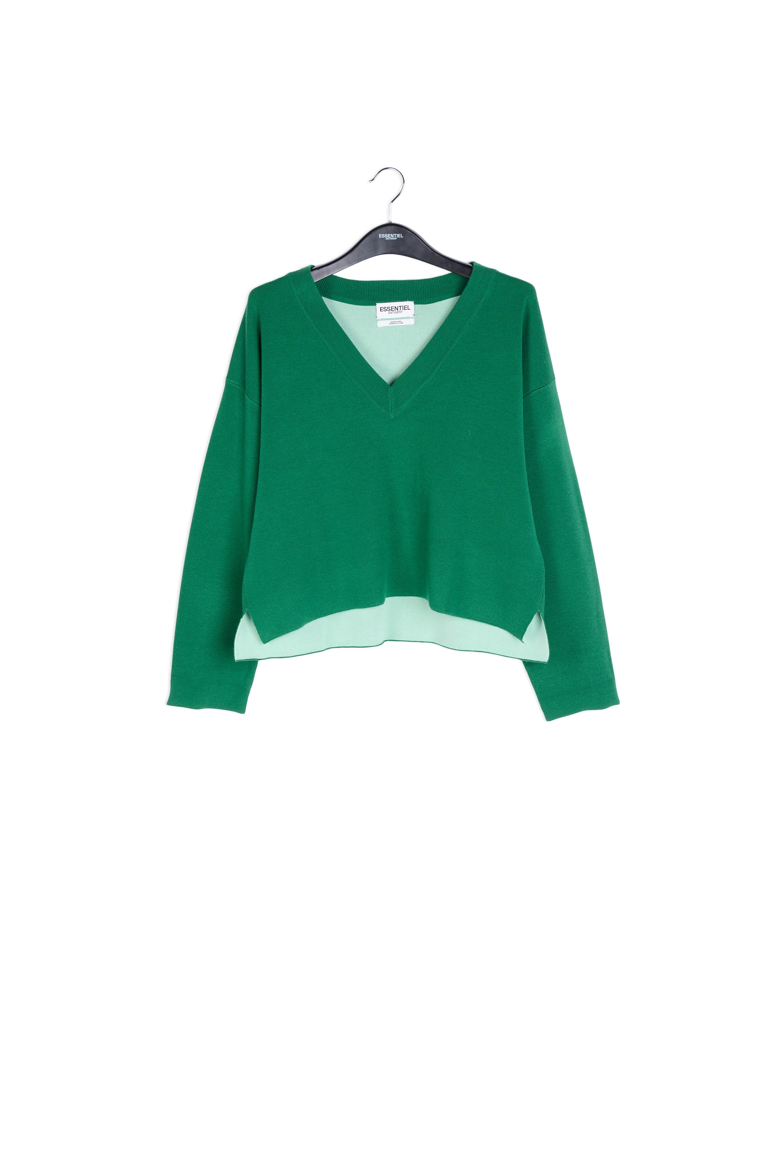 Dark green v-neck sweater with light green contrast RE—SSENTIEL | Essentiel second hand