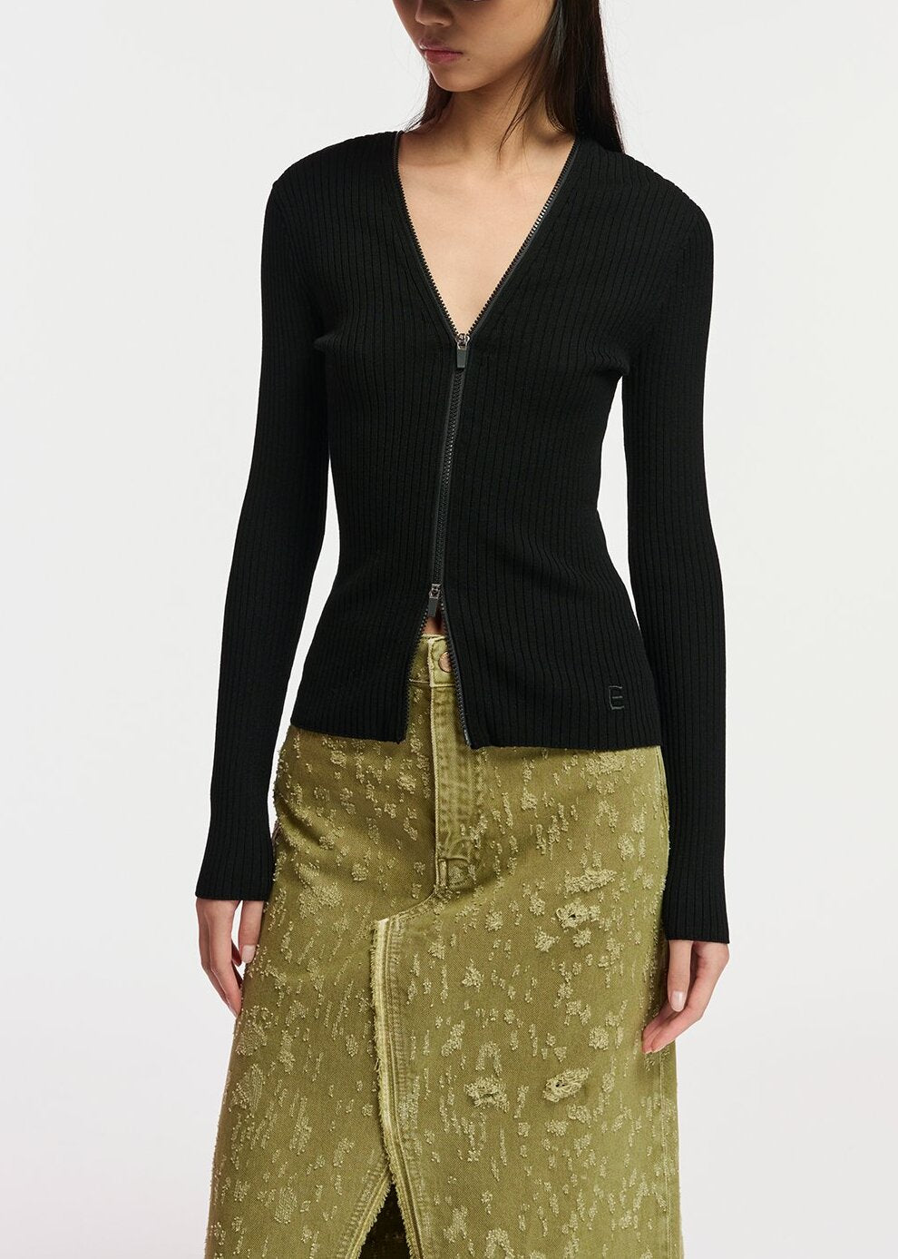 Pull en côtes noir avec zips RE—SSENTIEL | Essentiel second hand