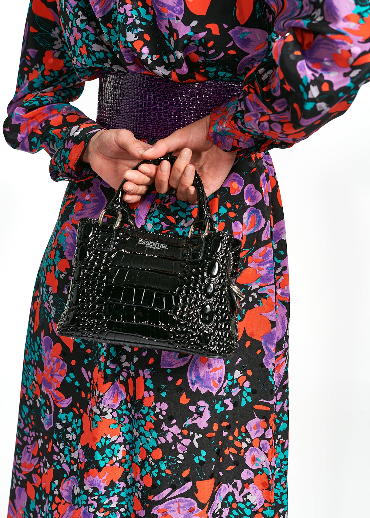 Robe chemise noire en jacquard de soie RE—SSENTIEL | Essentiel second hand