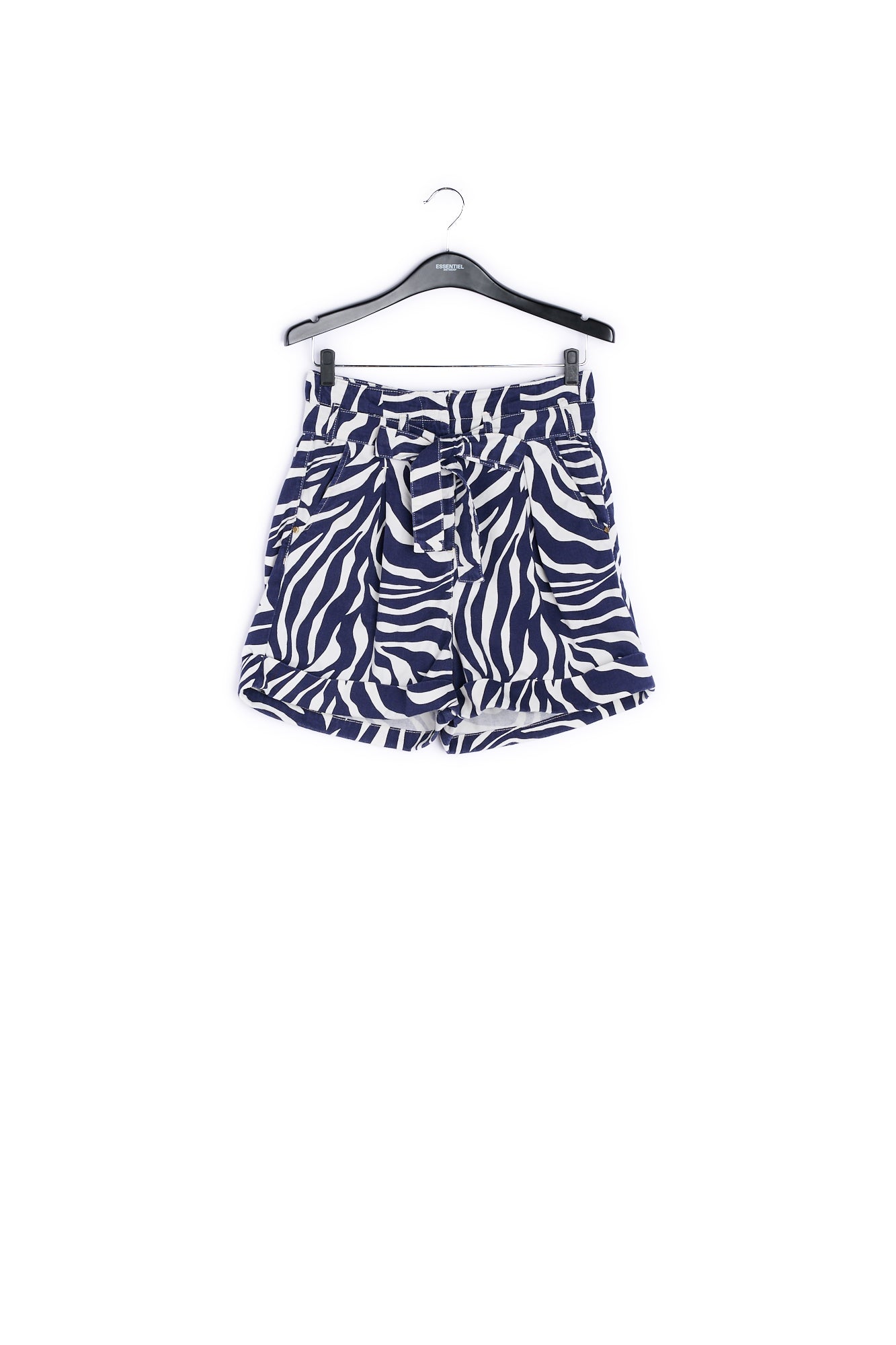 Off-white and navy blue zebra-print belted denim shorts RE—SSENTIEL | Essentiel second hand