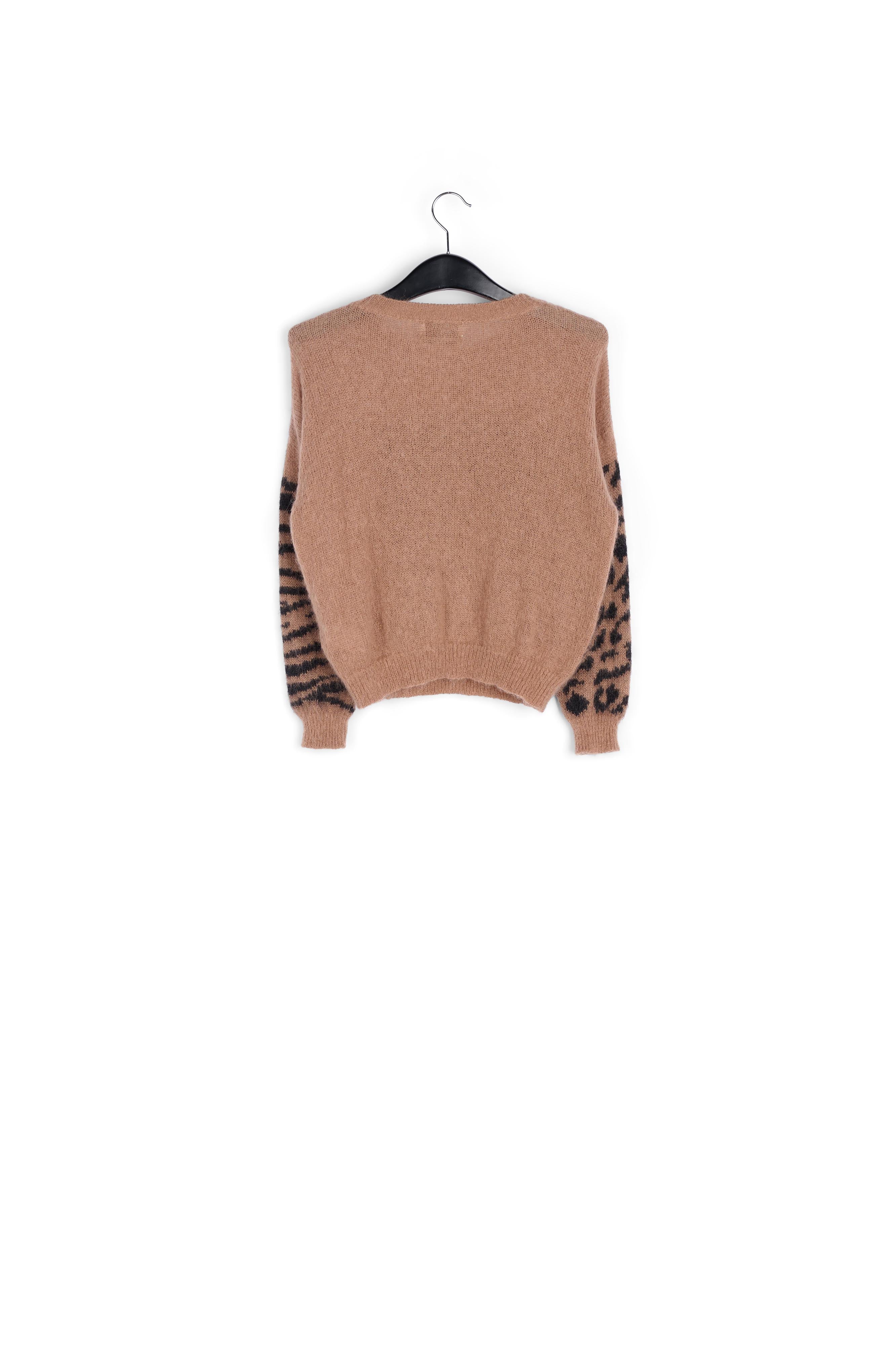 Camelkleurige gebreide trui met luipaard- en zebraprint RE—SSENTIEL | Essentiel second hand