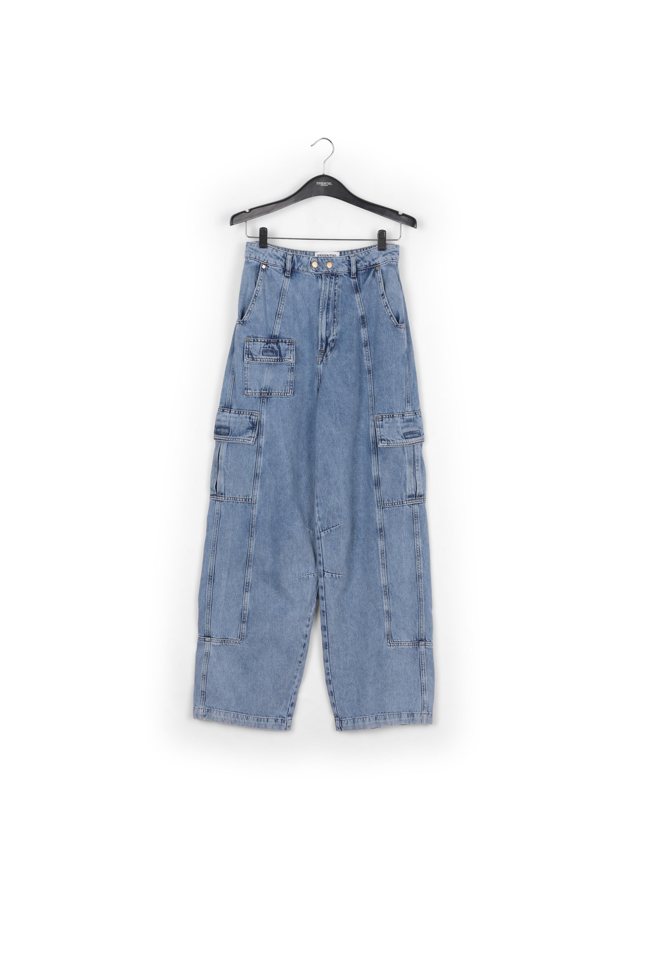 Jean treillis bleu aux jambes larges RE—SSENTIEL | Essentiel second hand