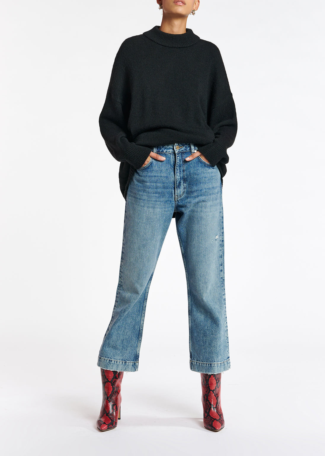 Blue cropped high-rise flared jeans RE—SSENTIEL | Essentiel second hand
