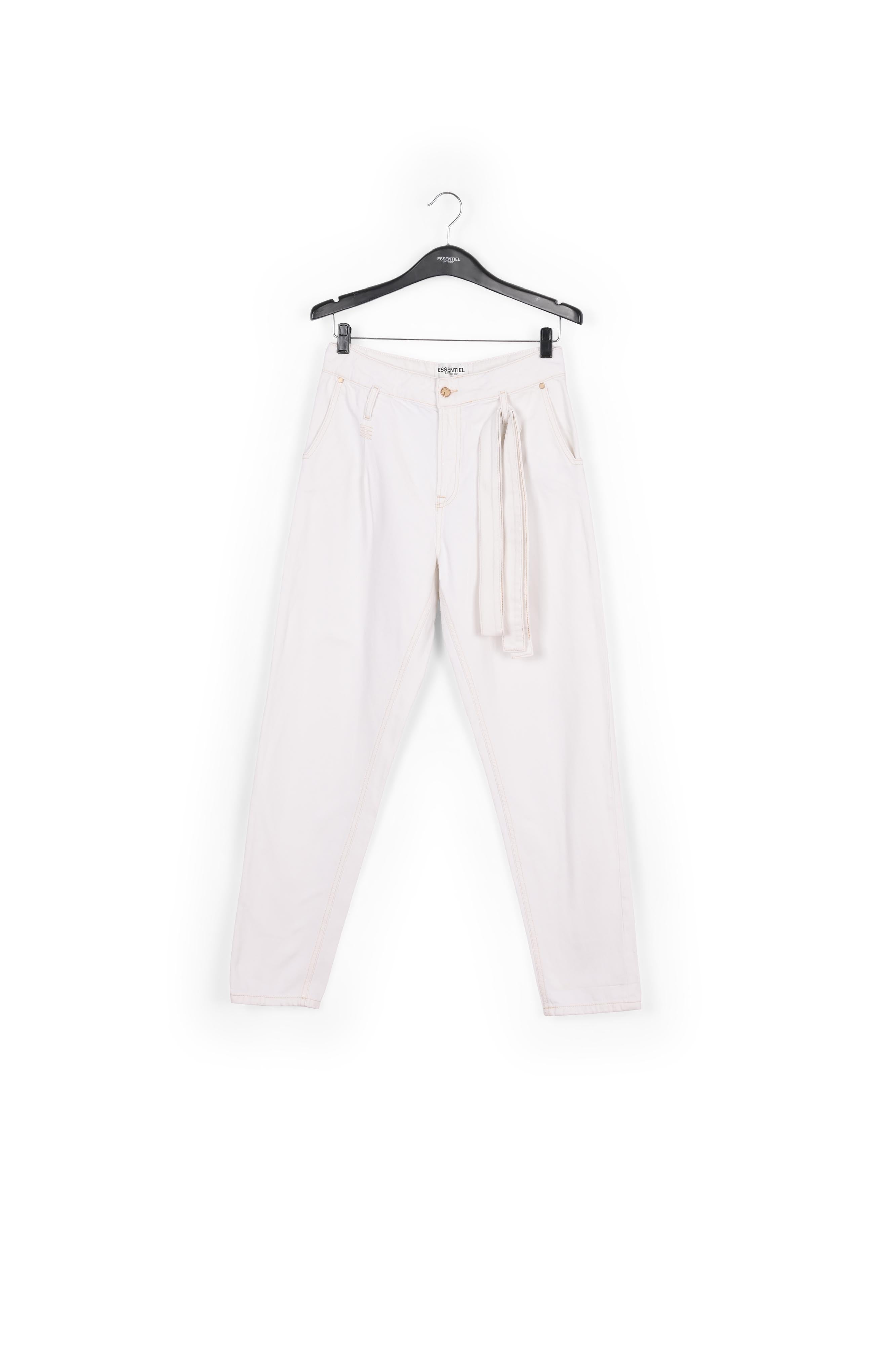 Jean fuselé blanc cassé à taille haute RE—SSENTIEL | Essentiel second hand