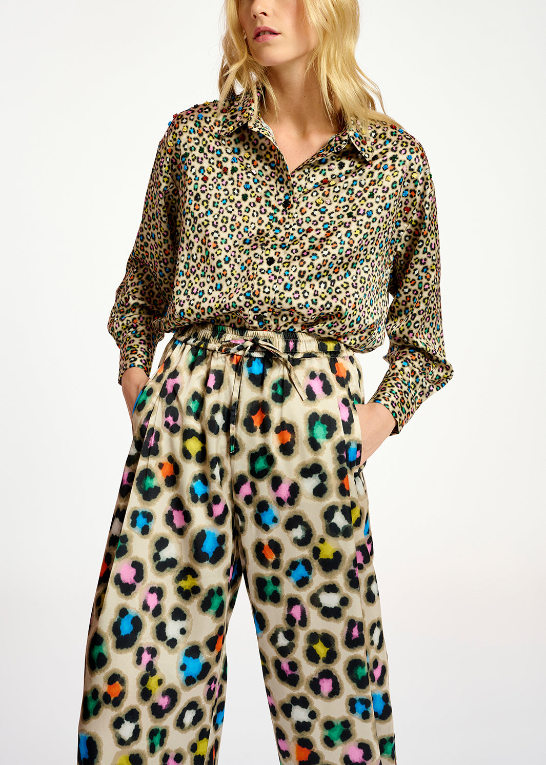 Beige sequin-embroidered shirt with multicolor leopard print RE—SSENTIEL | Essentiel second hand