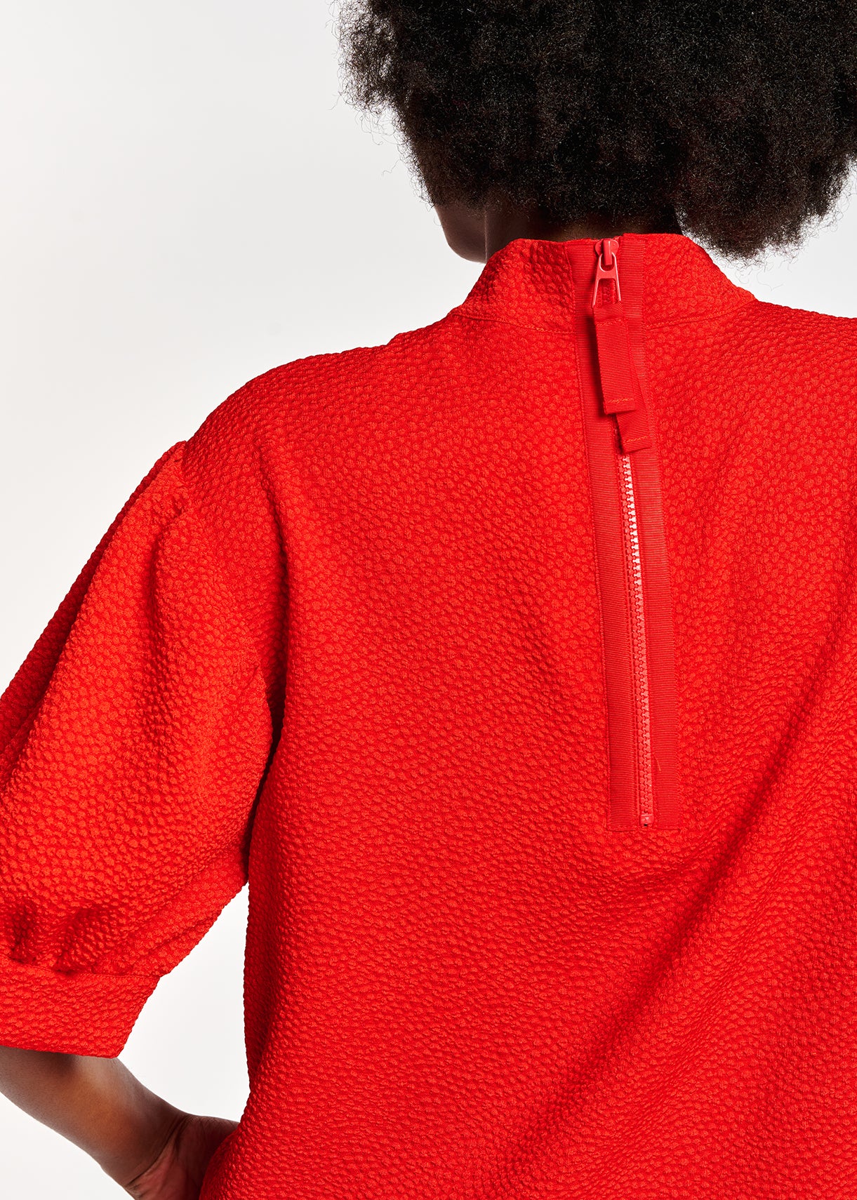 Red top with puffed sleeves RE—SSENTIEL | Essentiel second hand