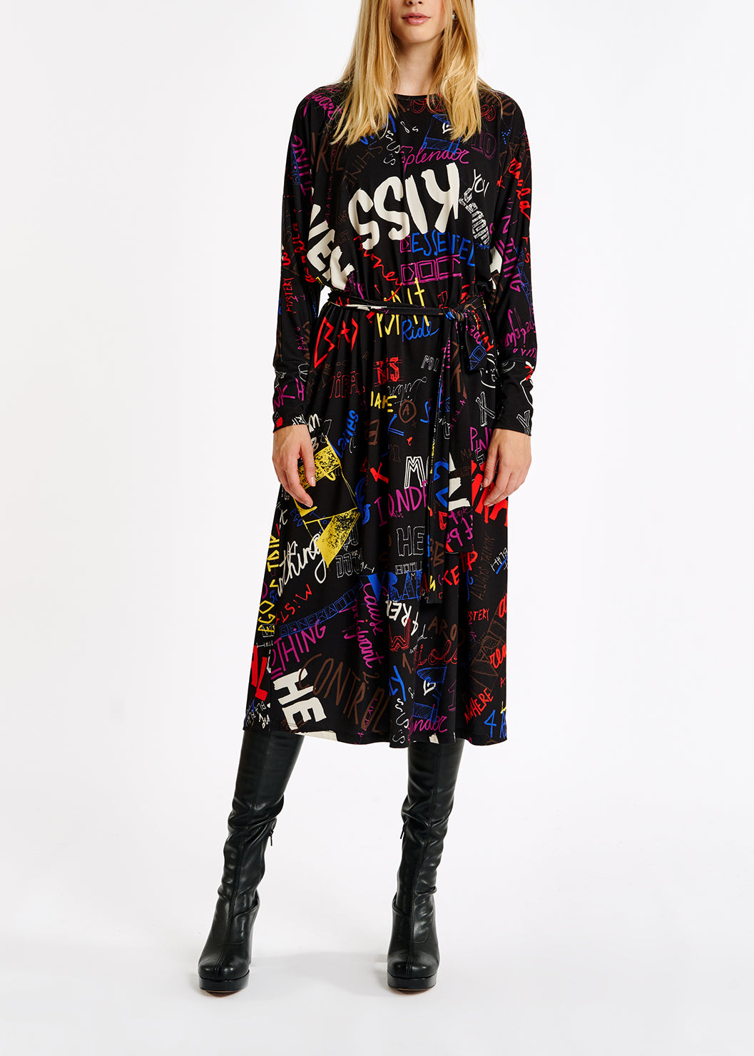 Robe midi avec texte imprimé RE—SSENTIEL | Essentiel second hand