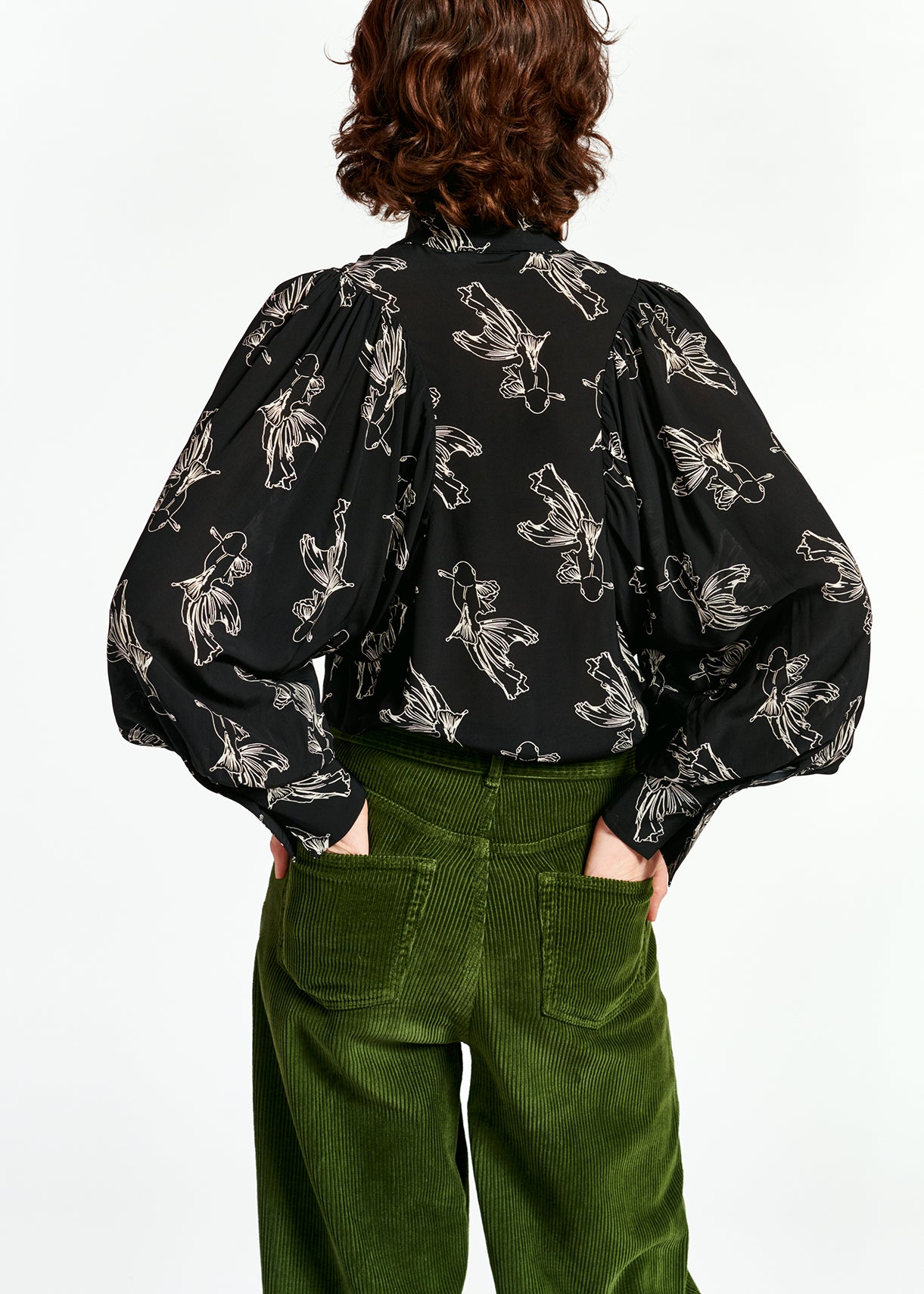 Zwart beprint overhemd met ballonmouwen RE—SSENTIEL | Essentiel second hand