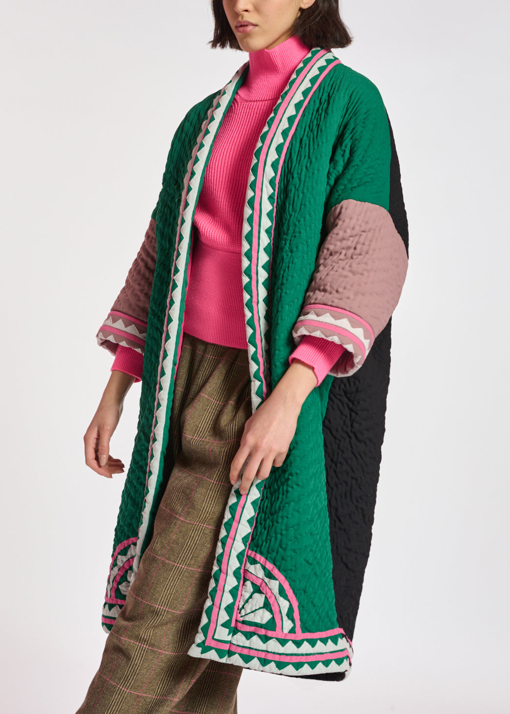 Dark green, mauve and neon pink quilted kimono RE—SSENTIEL | Essentiel second hand