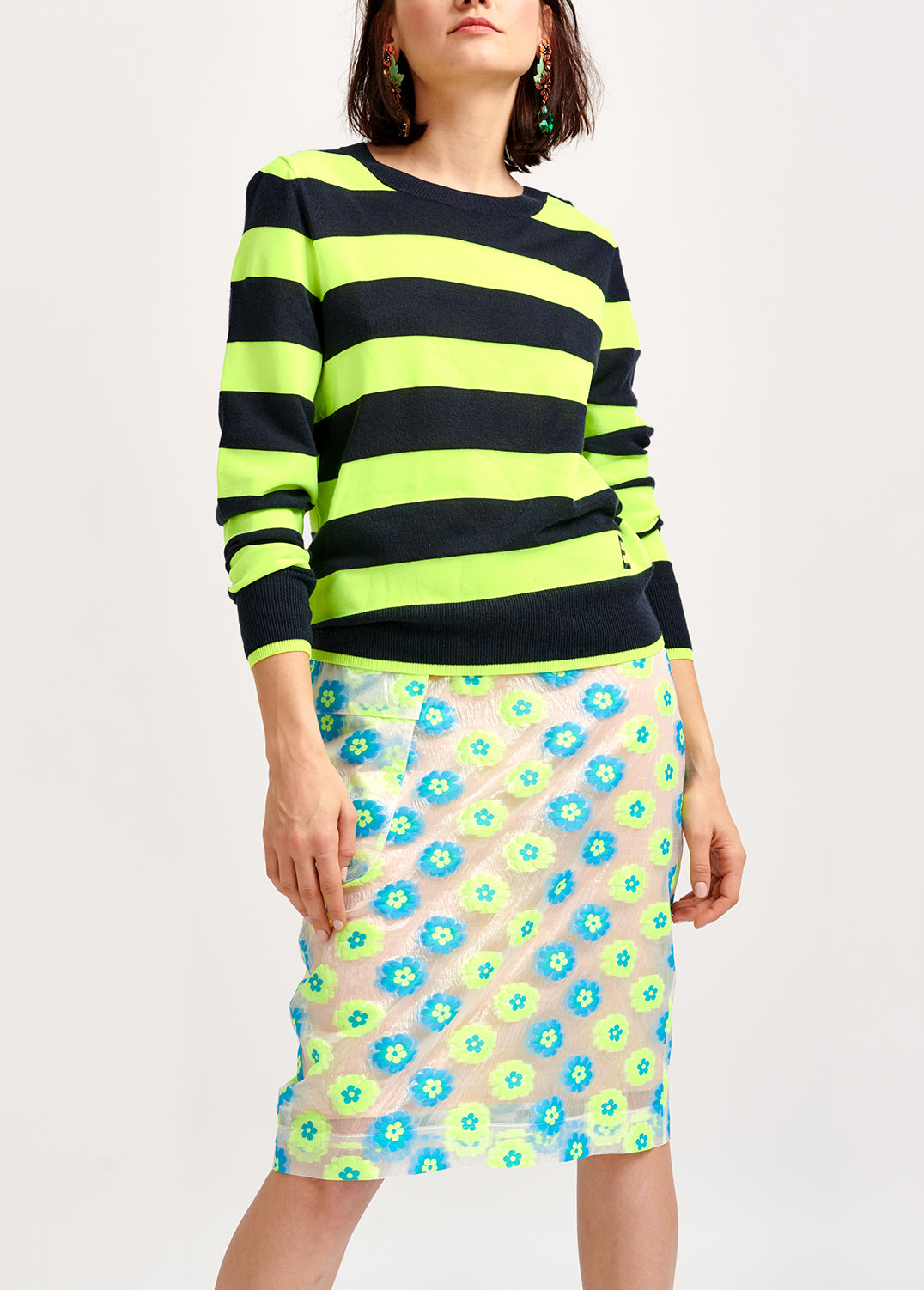 Doorzichtige kokerrok met neongroene en blauwe bloemen RE—SSENTIEL | Essentiel second hand