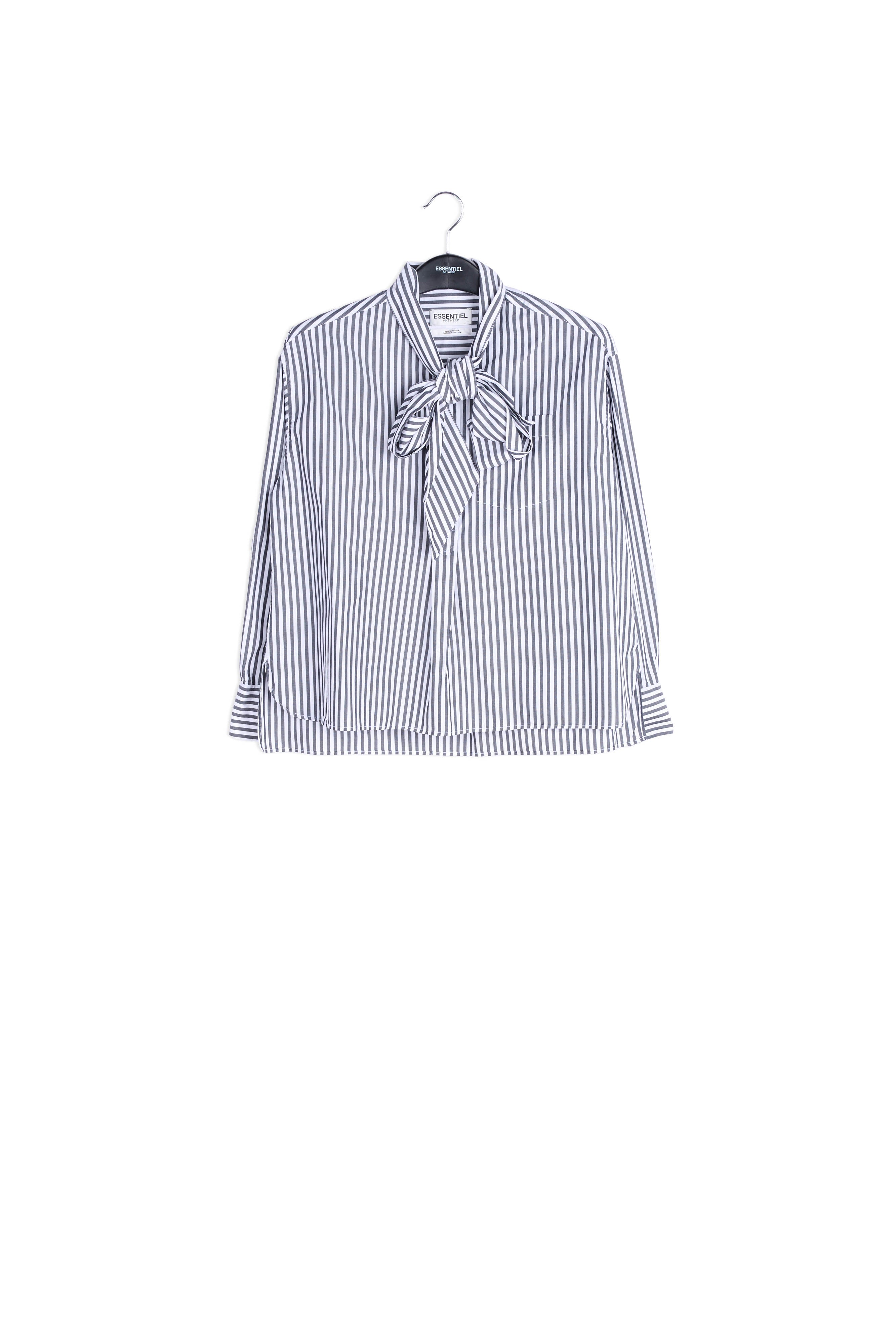 Zwarte blouse met strikkraag RE—SSENTIEL | Essentiel second hand