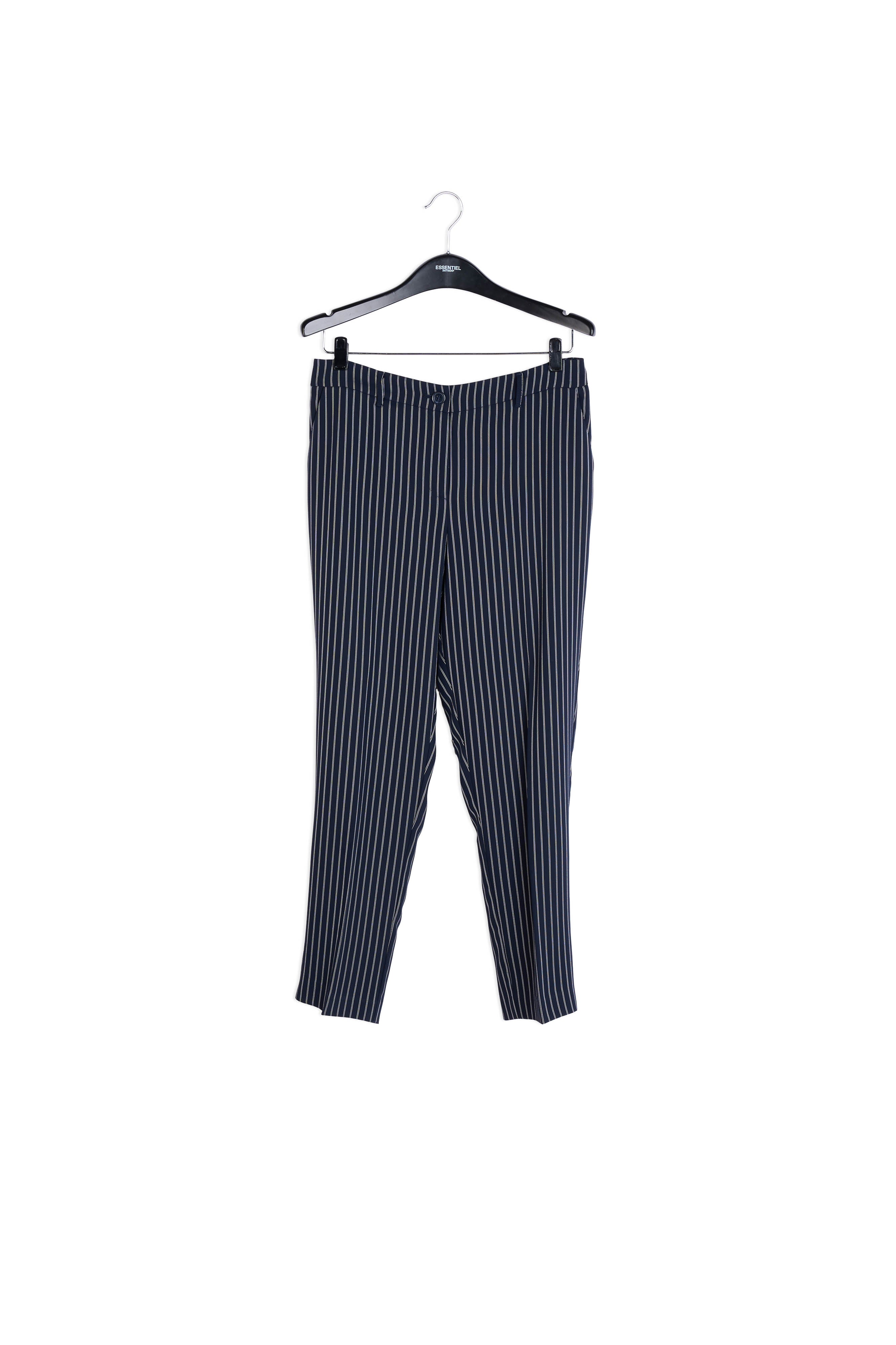 Sharron broek RE—SSENTIEL | Essentiel second hand