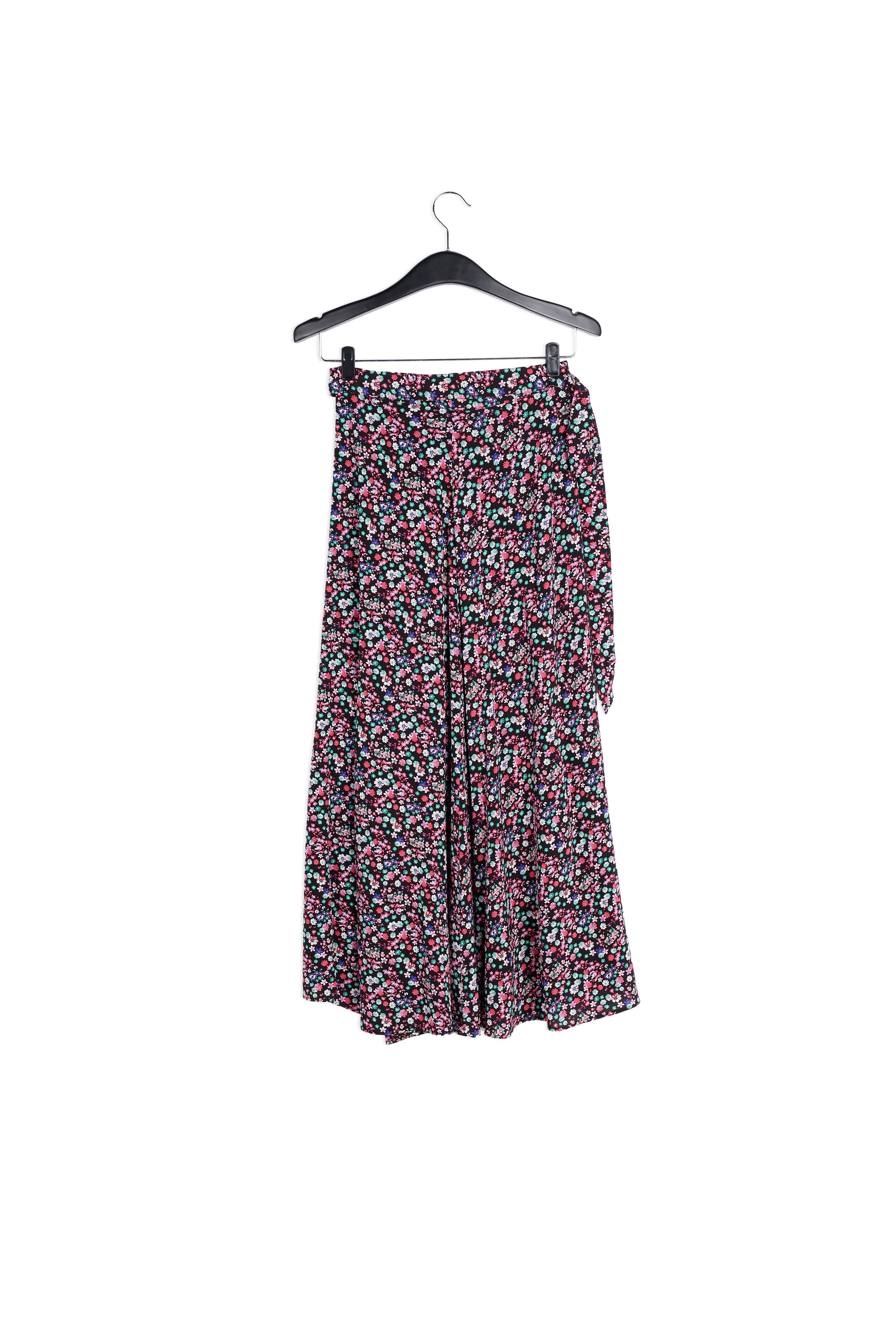 Jupe maxi noire cache-cœur à imprimé floral RE—SSENTIEL | Essentiel second hand