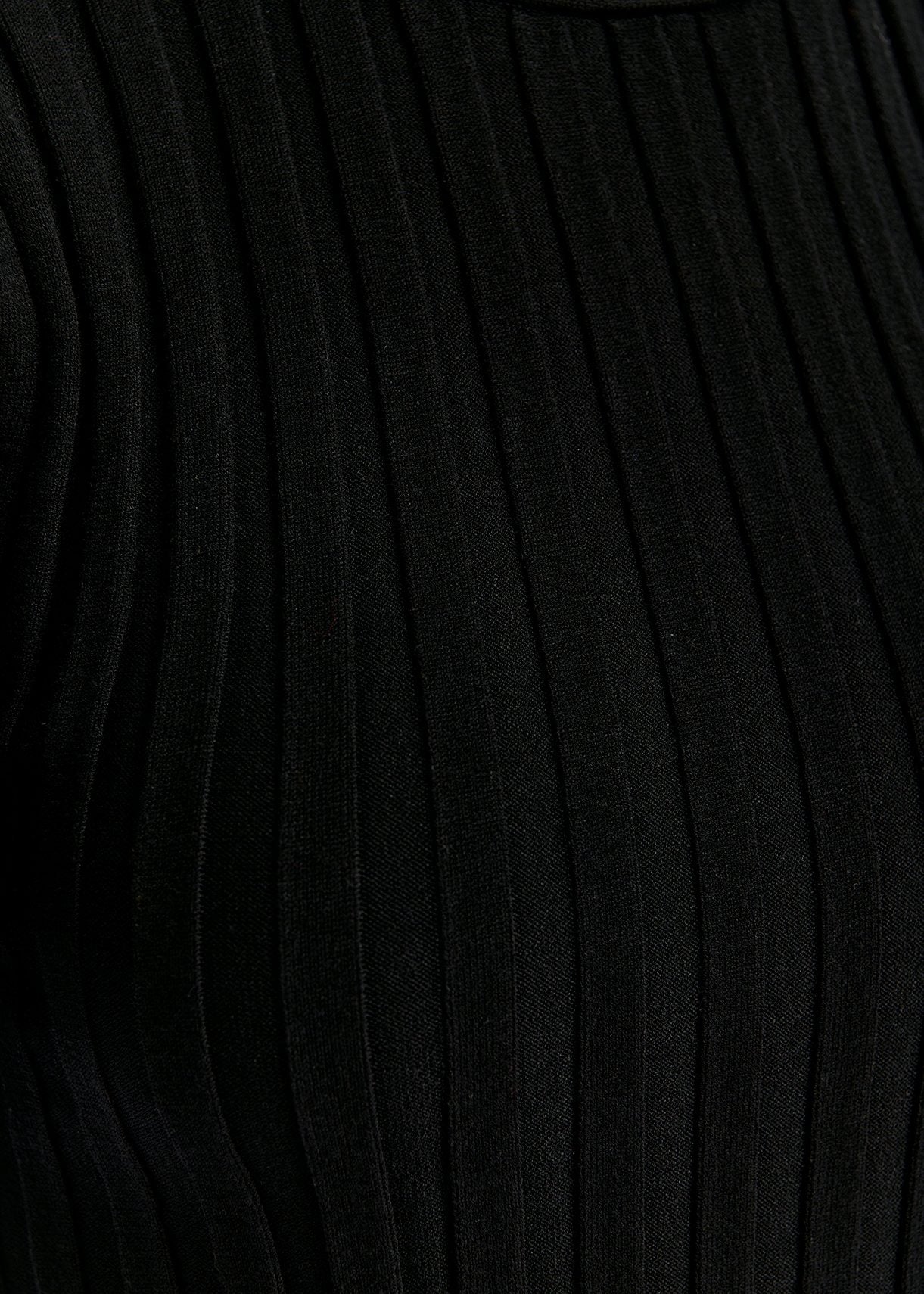 Black rib-knitted top with flared short sleeves RE—SSENTIEL | Essentiel second hand