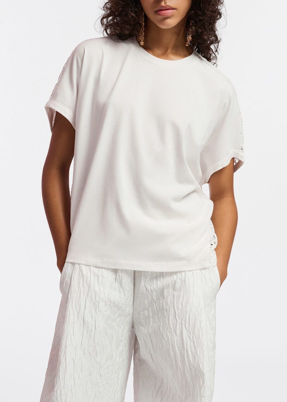 Off-white T-shirt with lace back panel RE—SSENTIEL | Essentiel second hand