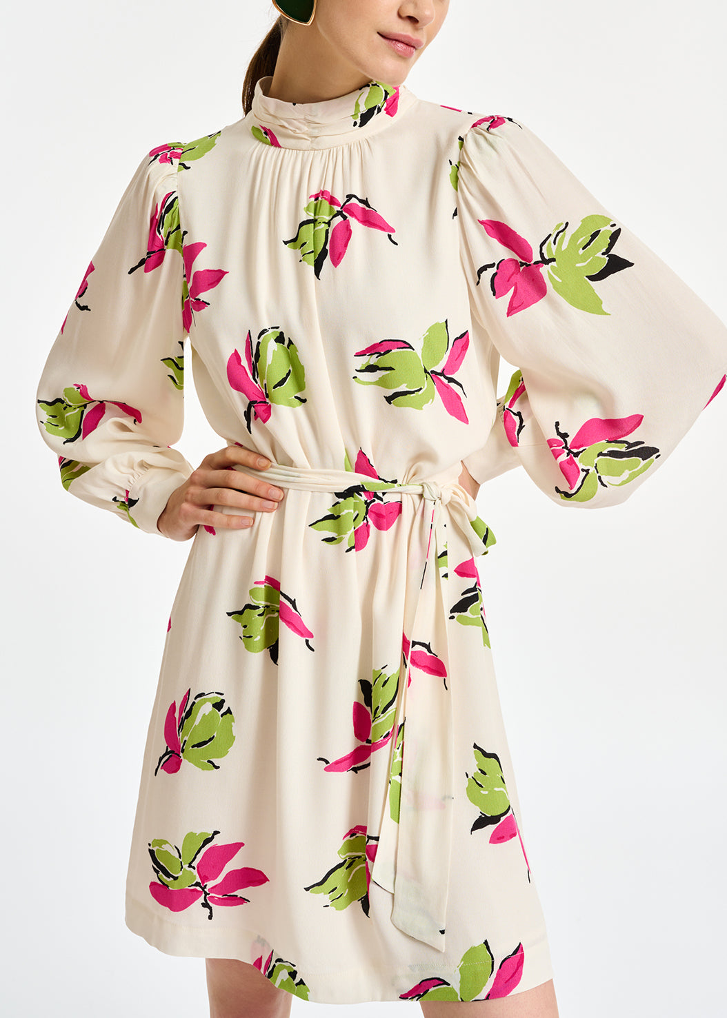 Gebroken witte mini-jurk met bloemenprint RE—SSENTIEL | Essentiel second hand