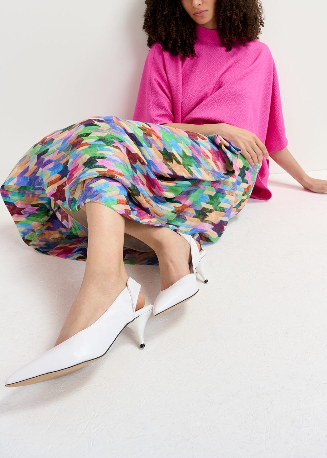 Fuchsia oversized top met opstaande kraag RE—SSENTIEL | Essentiel second hand