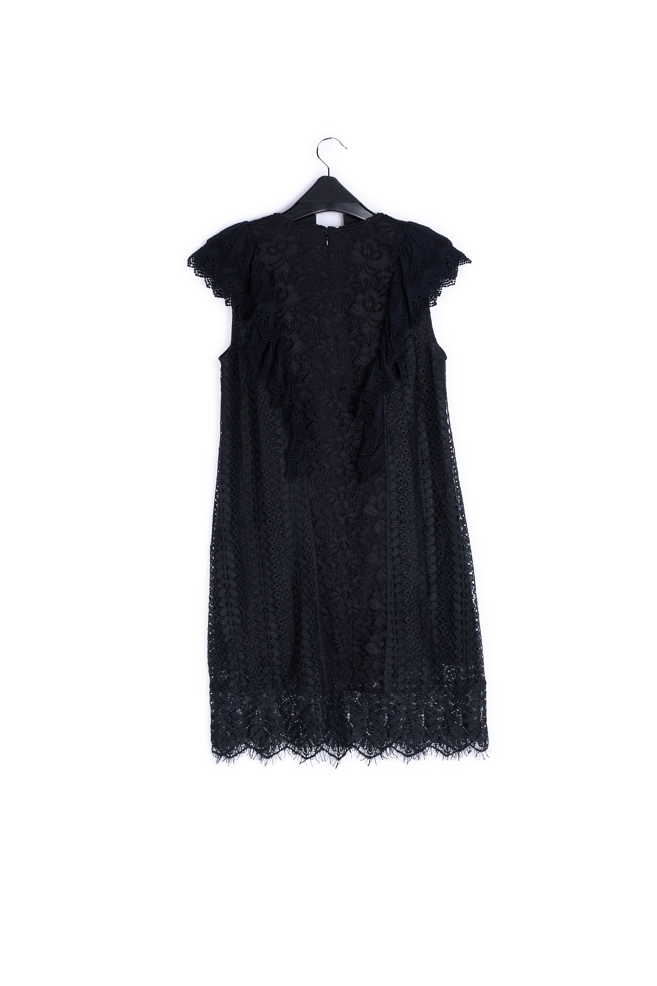 Black ruffled lace belted dress with sequins RE—SSENTIEL | Essentiel second hand