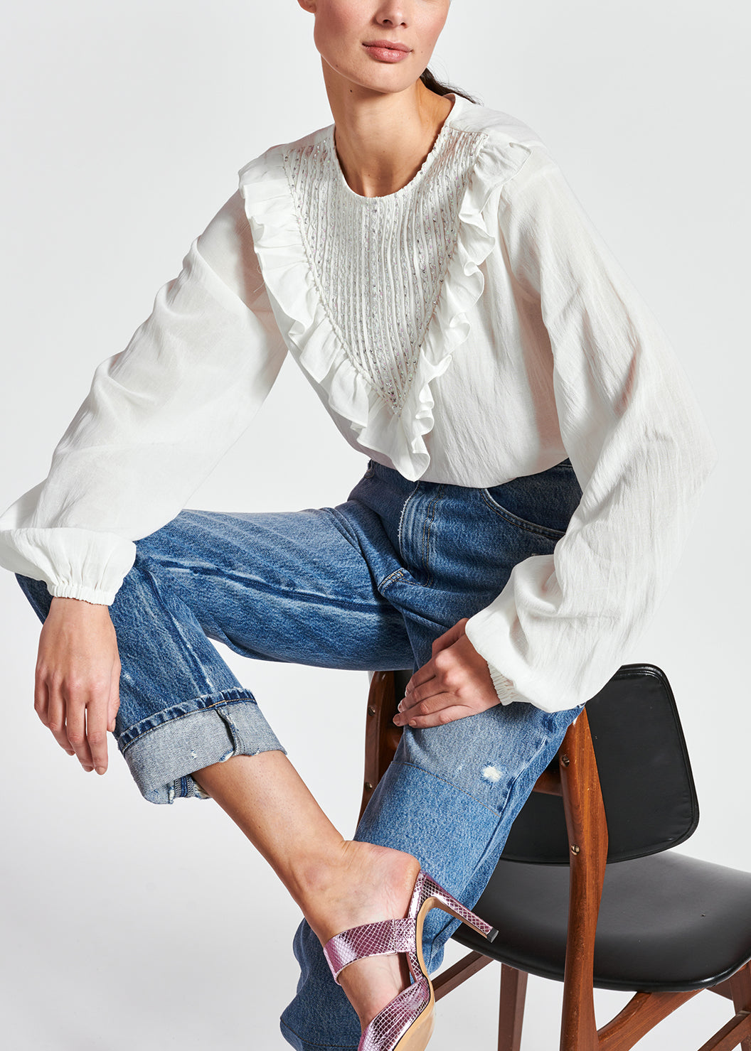 Off-white sequin-embroidered top with ruffles RE—SSENTIEL | Essentiel second hand