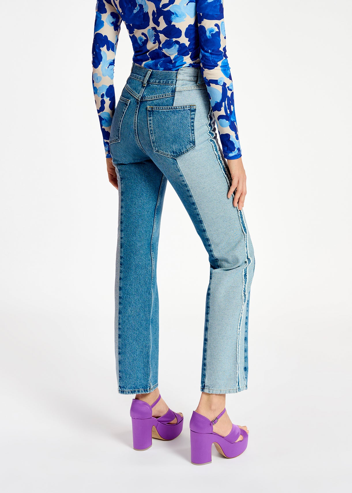 Jean bleu à l'envers aux jambes droites RE—SSENTIEL | Essentiel second hand