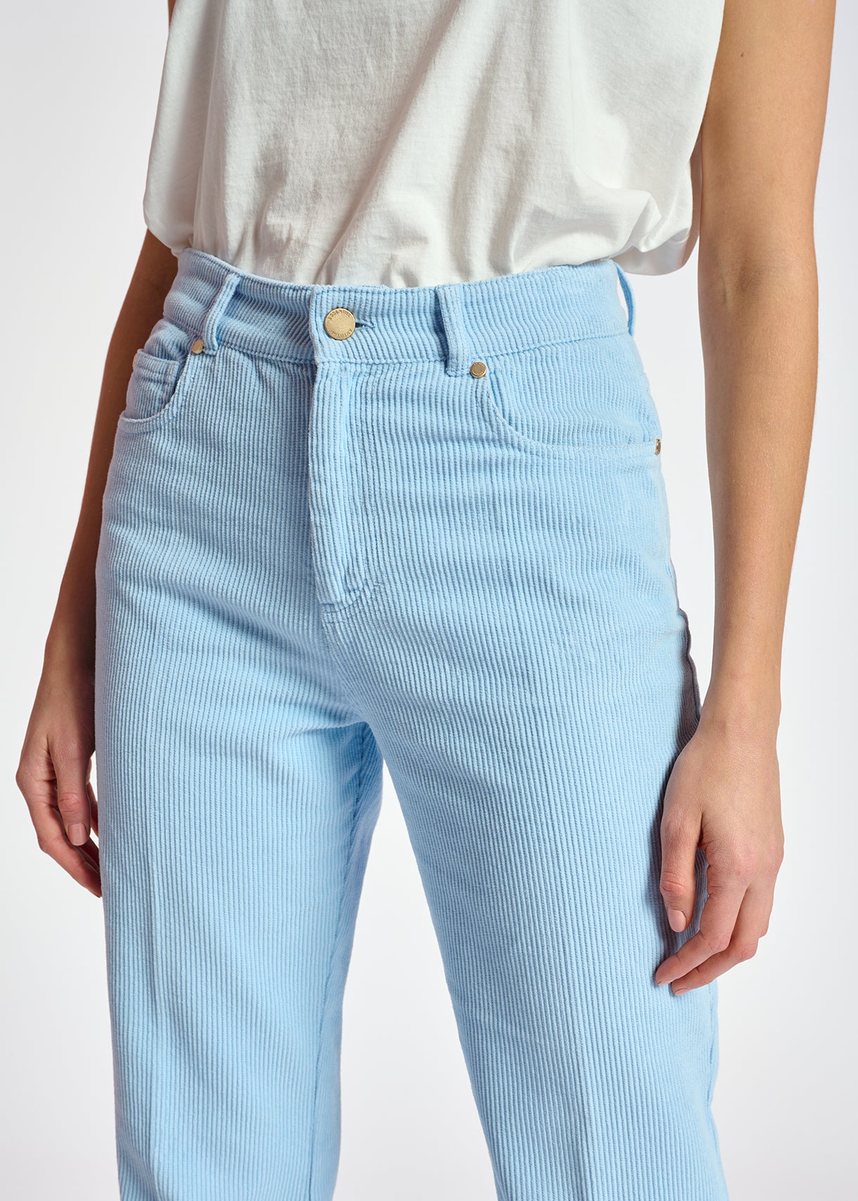 Light blue cotton-corduroy flared-fit pants RE—SSENTIEL | Essentiel second hand