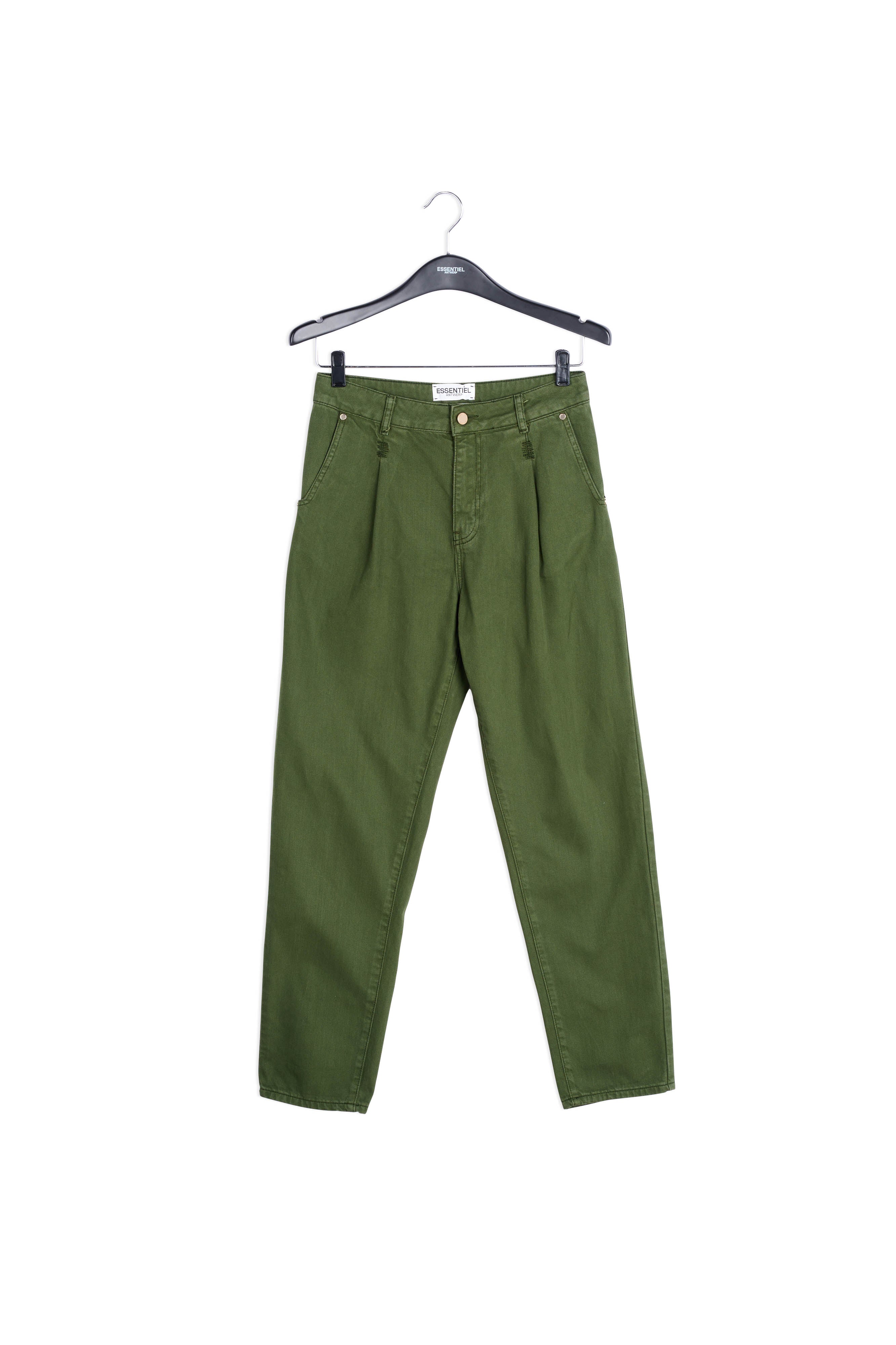 Jean fuselé vert pin RE—SSENTIEL | Essentiel second hand