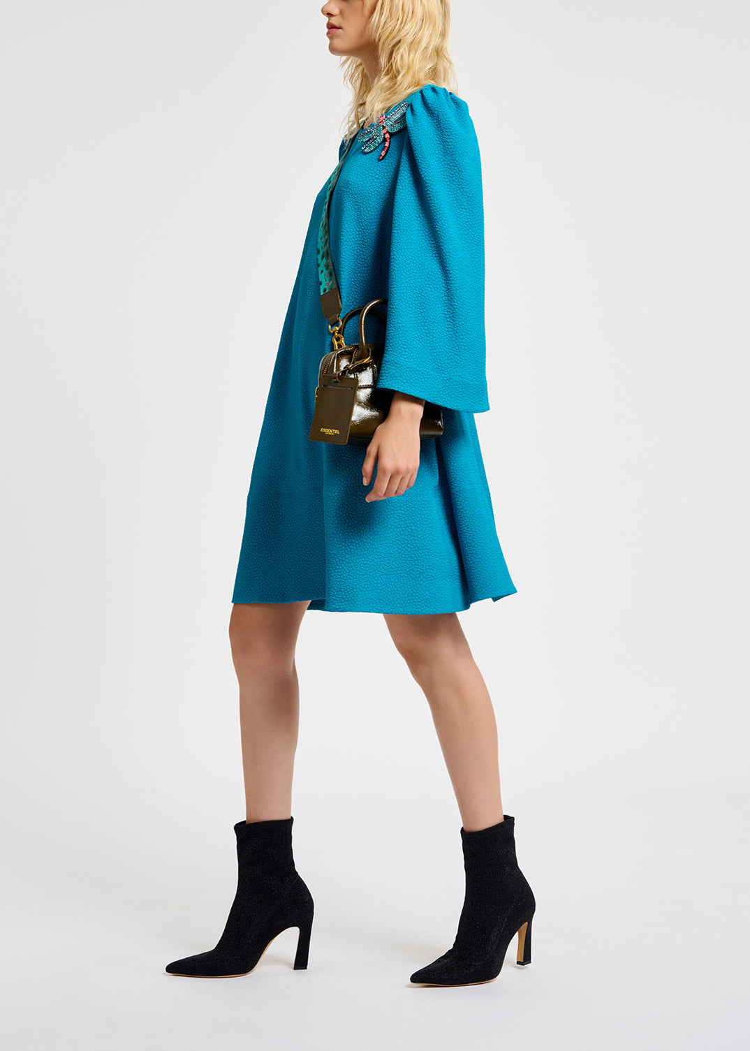 Mini-robe bleue à manches trompettes RE—SSENTIEL | Essentiel second hand