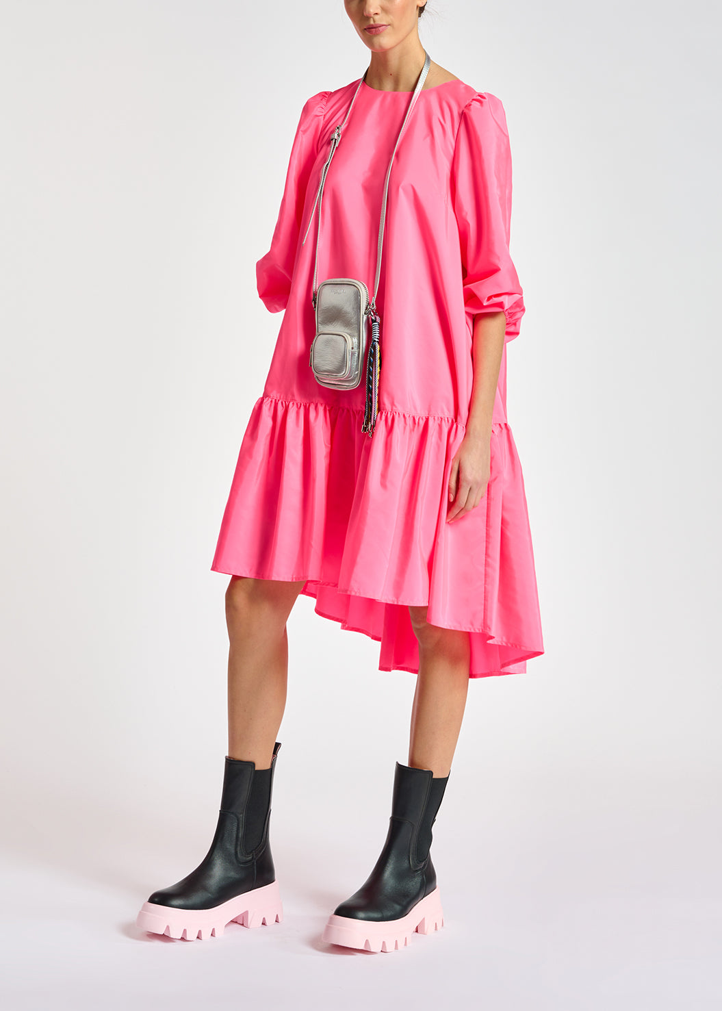 Neon pink oversized mini dress RE—SSENTIEL | Essentiel second hand