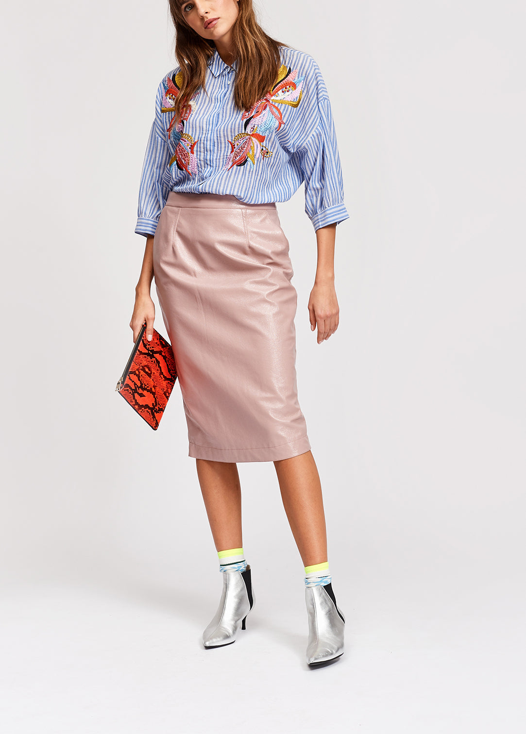 Pink leather-look pencil skirt RE—SSENTIEL | Essentiel second hand