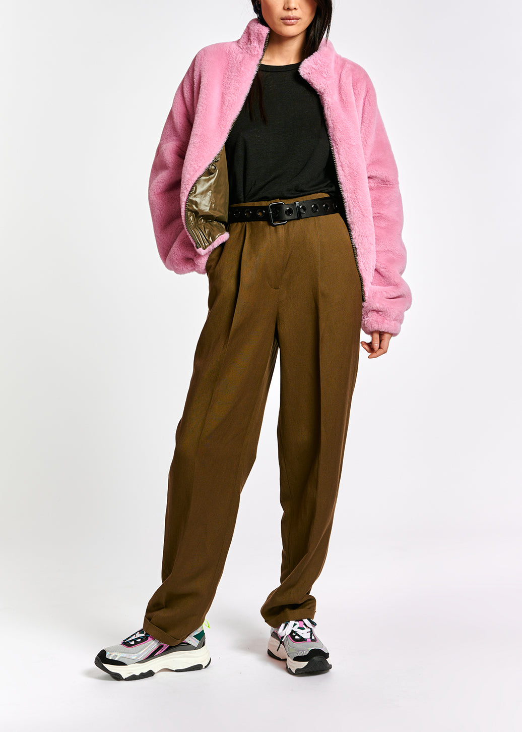 Pantalon kaki à taille mi-haute RE—SSENTIEL | Essentiel second hand