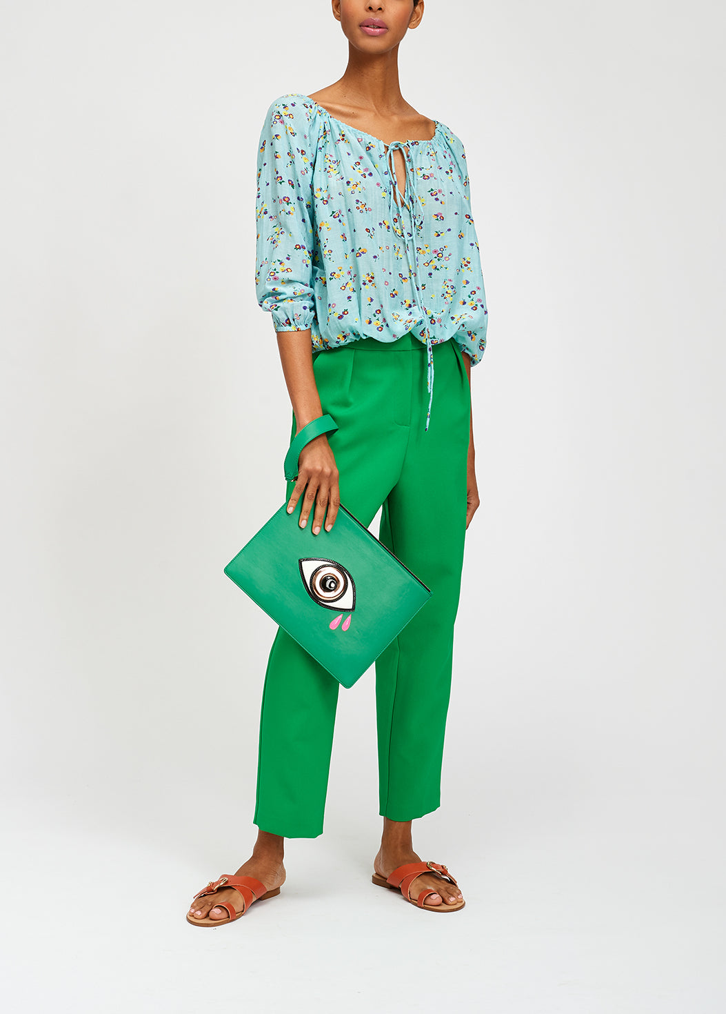 Lichtblauwe blouse met bloemenprint RE—SSENTIEL | Essentiel second hand