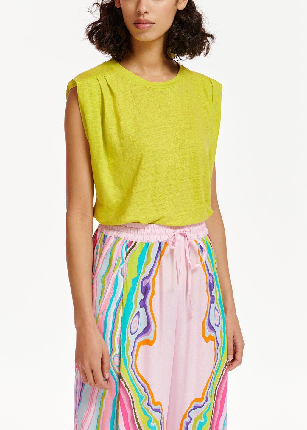 Lime green linen sleeveless T-shirt RE—SSENTIEL | Essentiel second hand