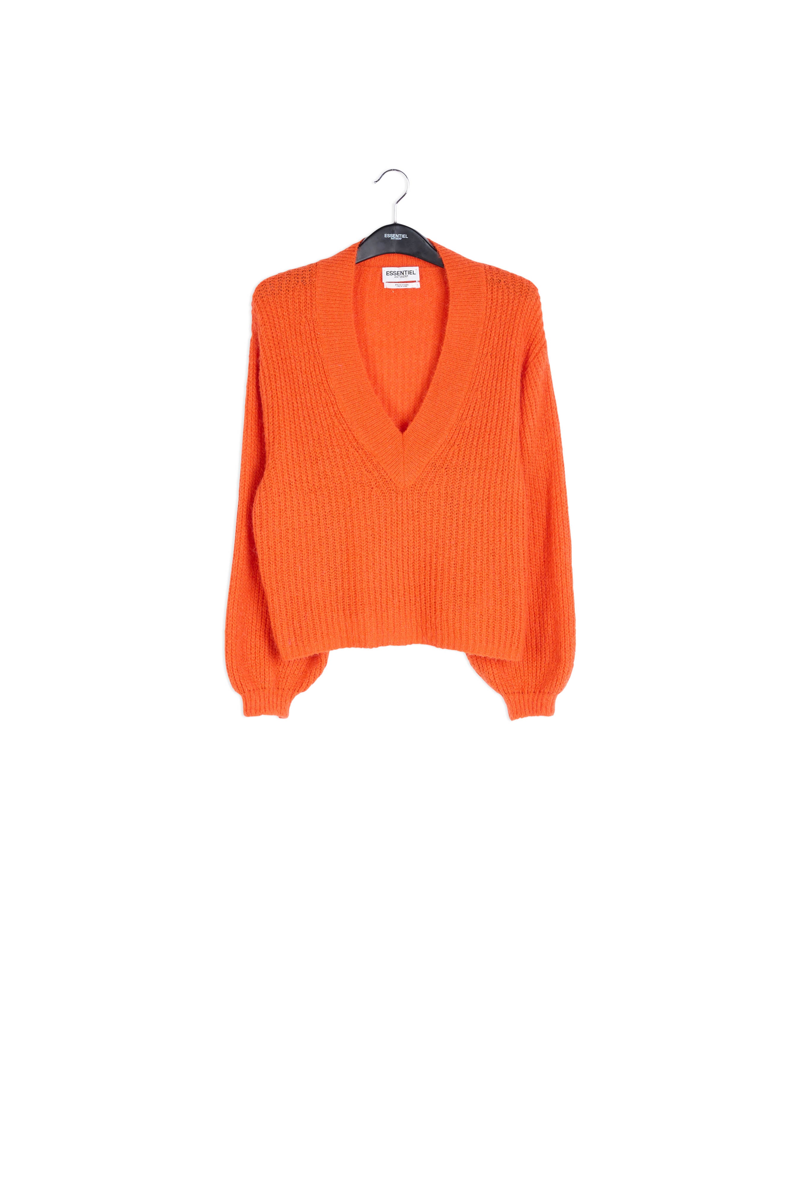 Pull orange à col en v en maille côtelée RE—SSENTIEL | Essentiel second hand