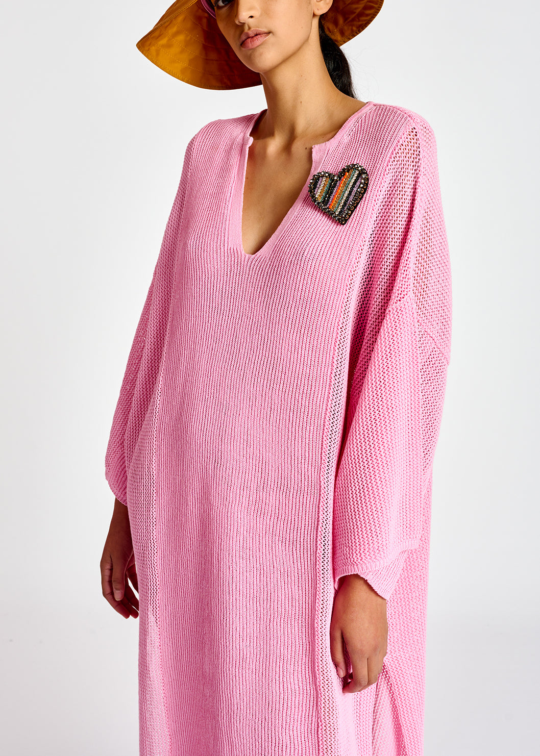 Light pink loose-fit knit kaftan dress RE—SSENTIEL | Essentiel second hand