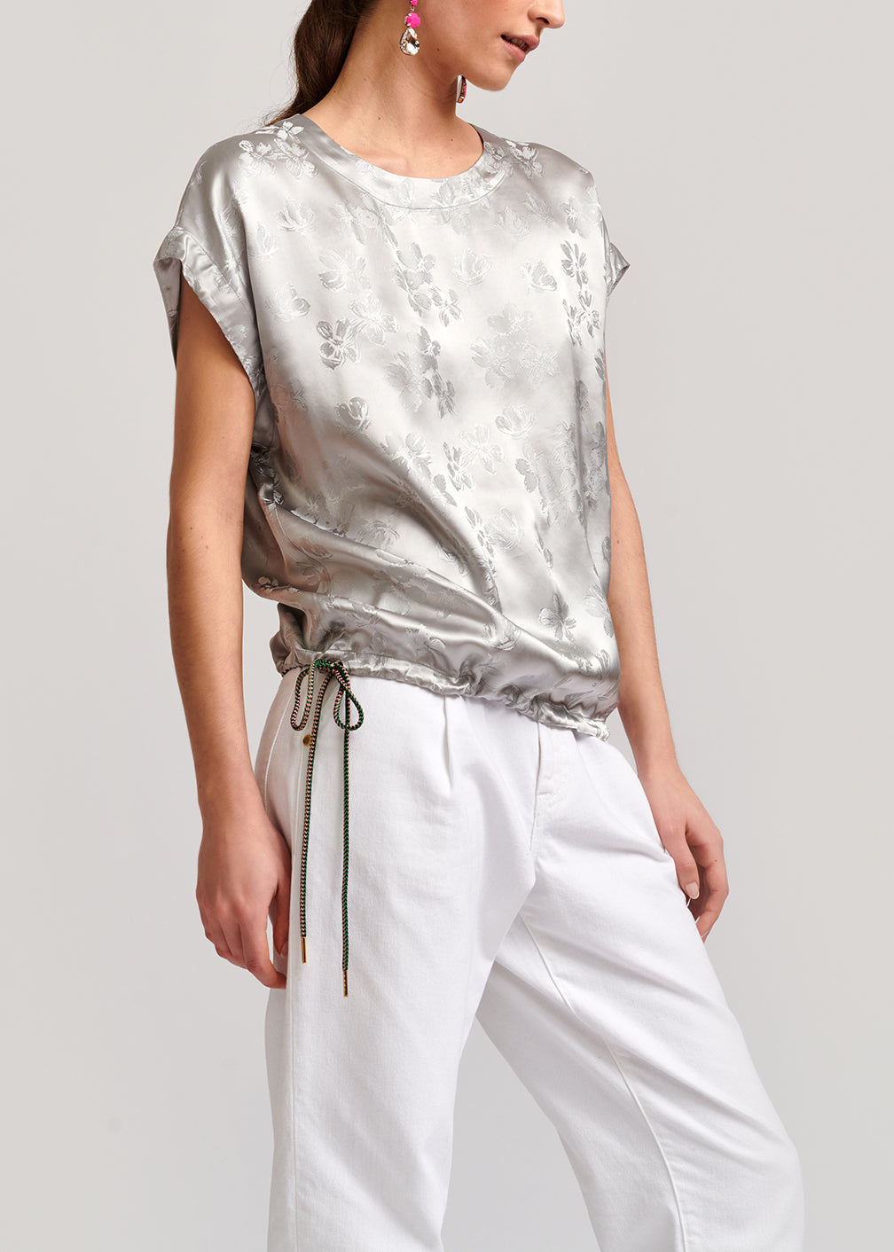 Top gris en jacquard fleuri RE—SSENTIEL | Essentiel second hand