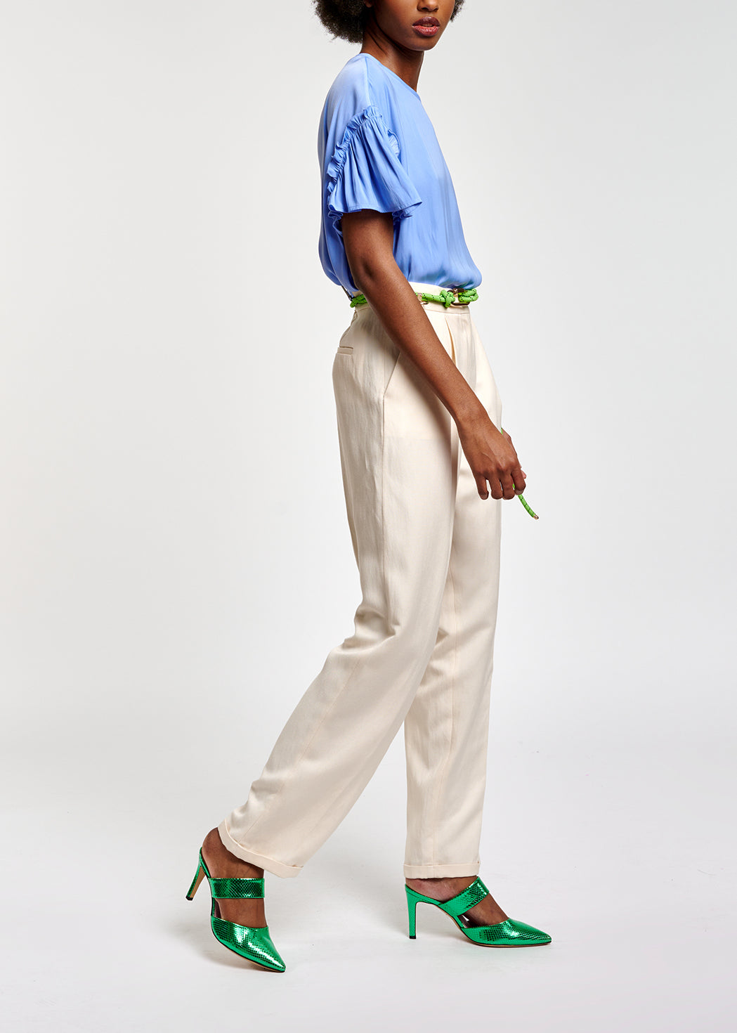 Off-white tailored mid-rise pants RE—SSENTIEL | Essentiel second hand