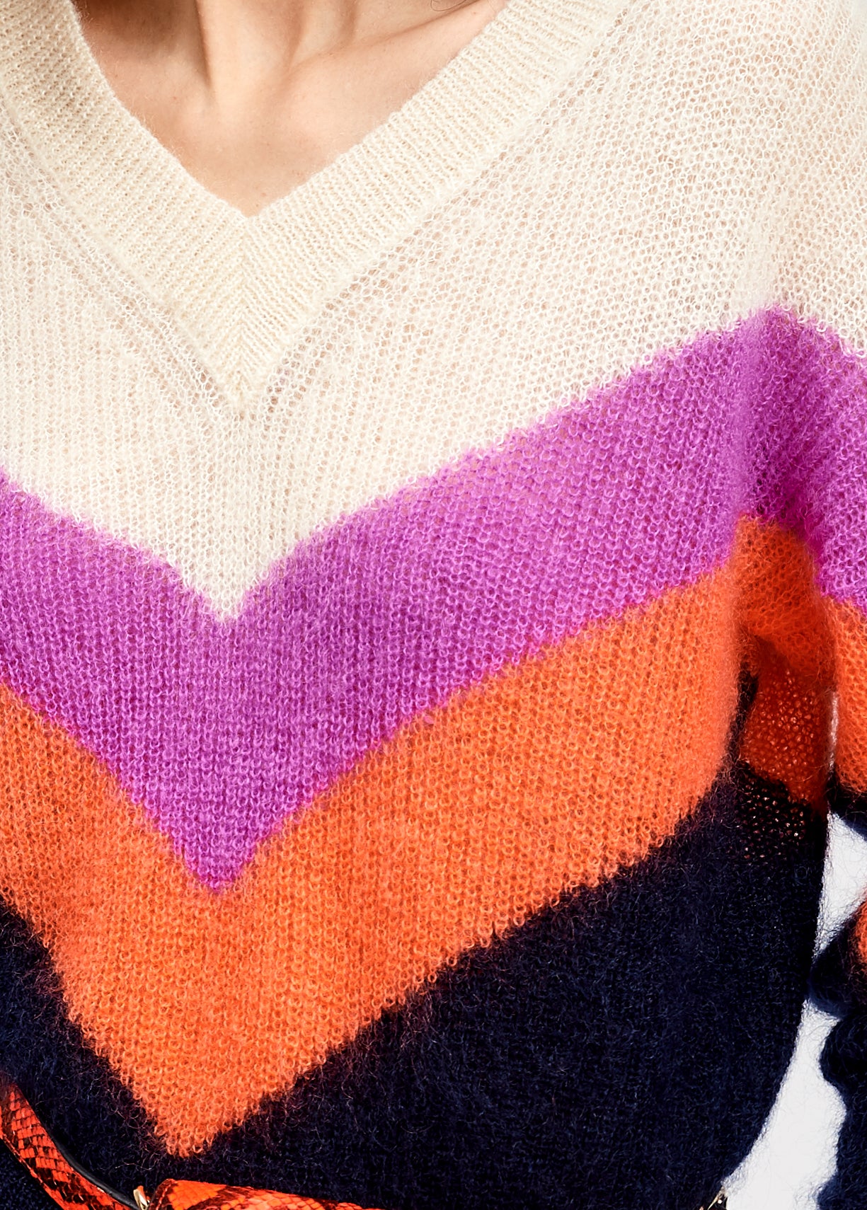 Purple, orange and black v pattern sweater RE—SSENTIEL | Essentiel second hand