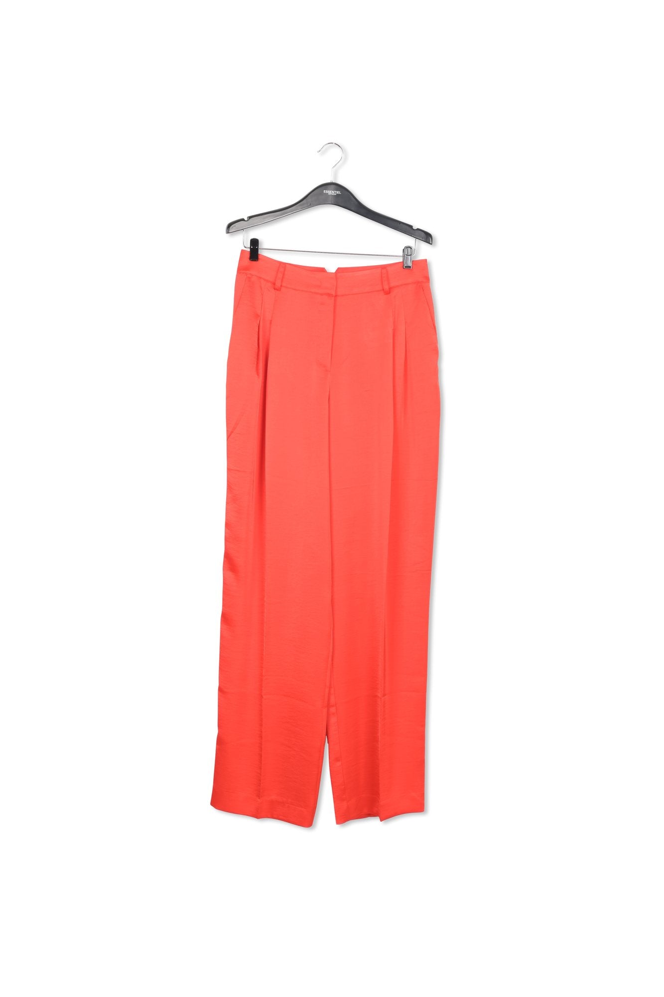 Red tapered-leg satin pants RE—SSENTIEL | Essentiel second hand