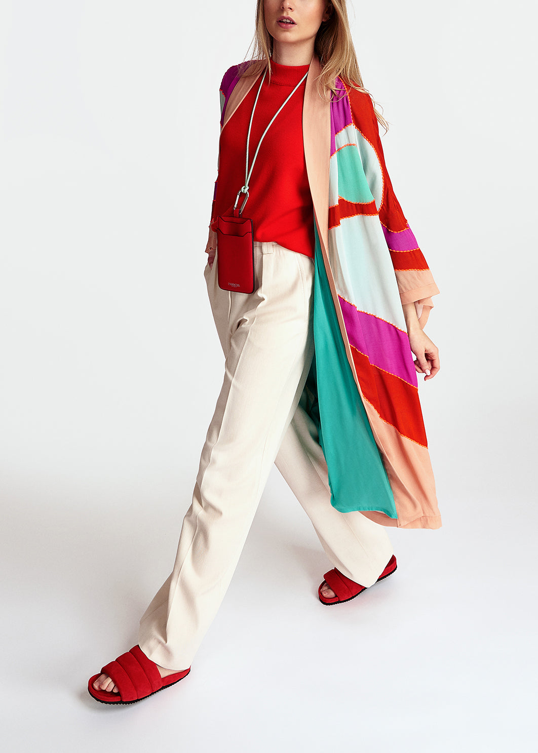 Kimono rouge, pourpre et bleu avec broderies RE—SSENTIEL | Essentiel second hand