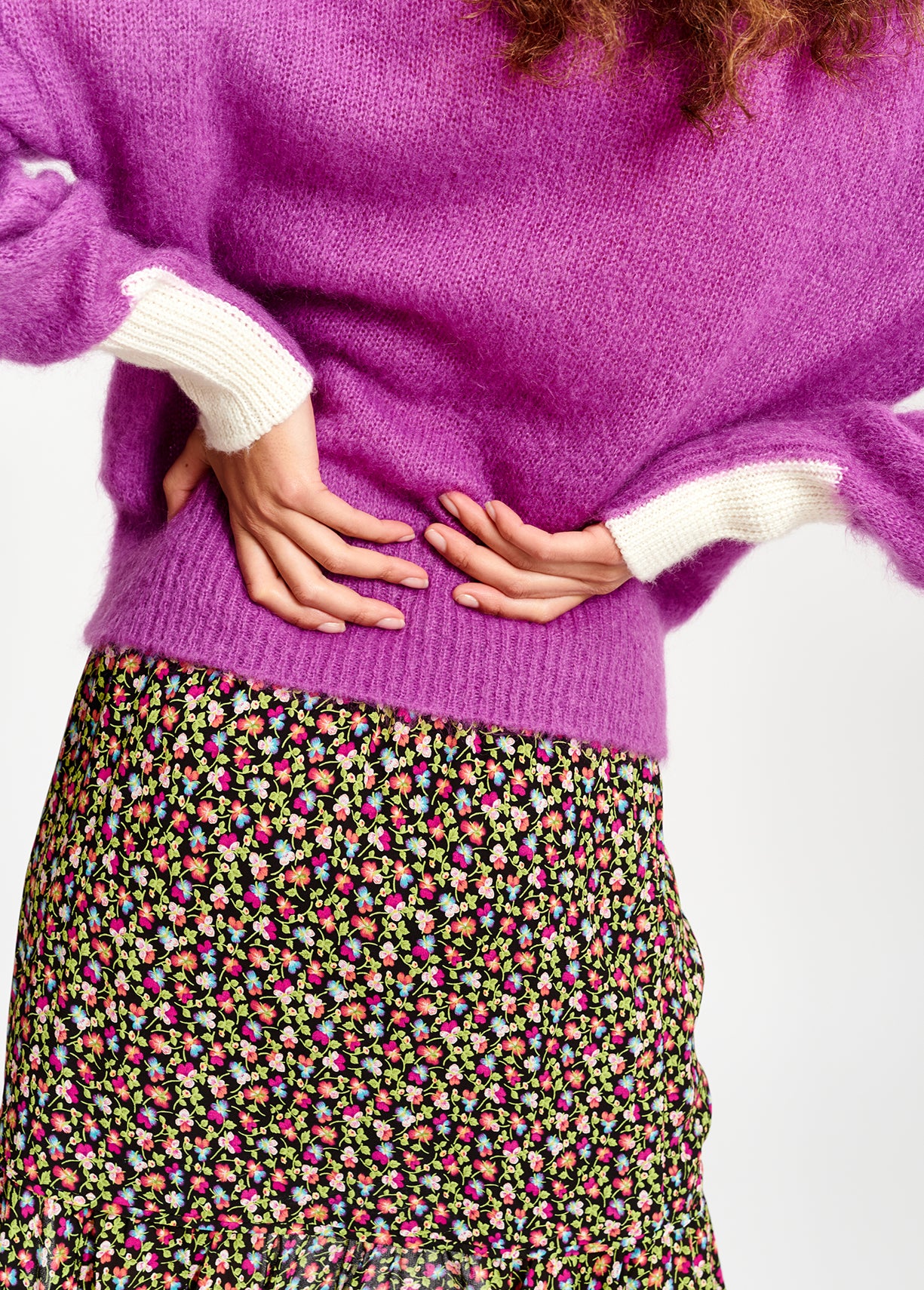 Purple light knit sweater with contrasting cuffs RE—SSENTIEL | Essentiel second hand