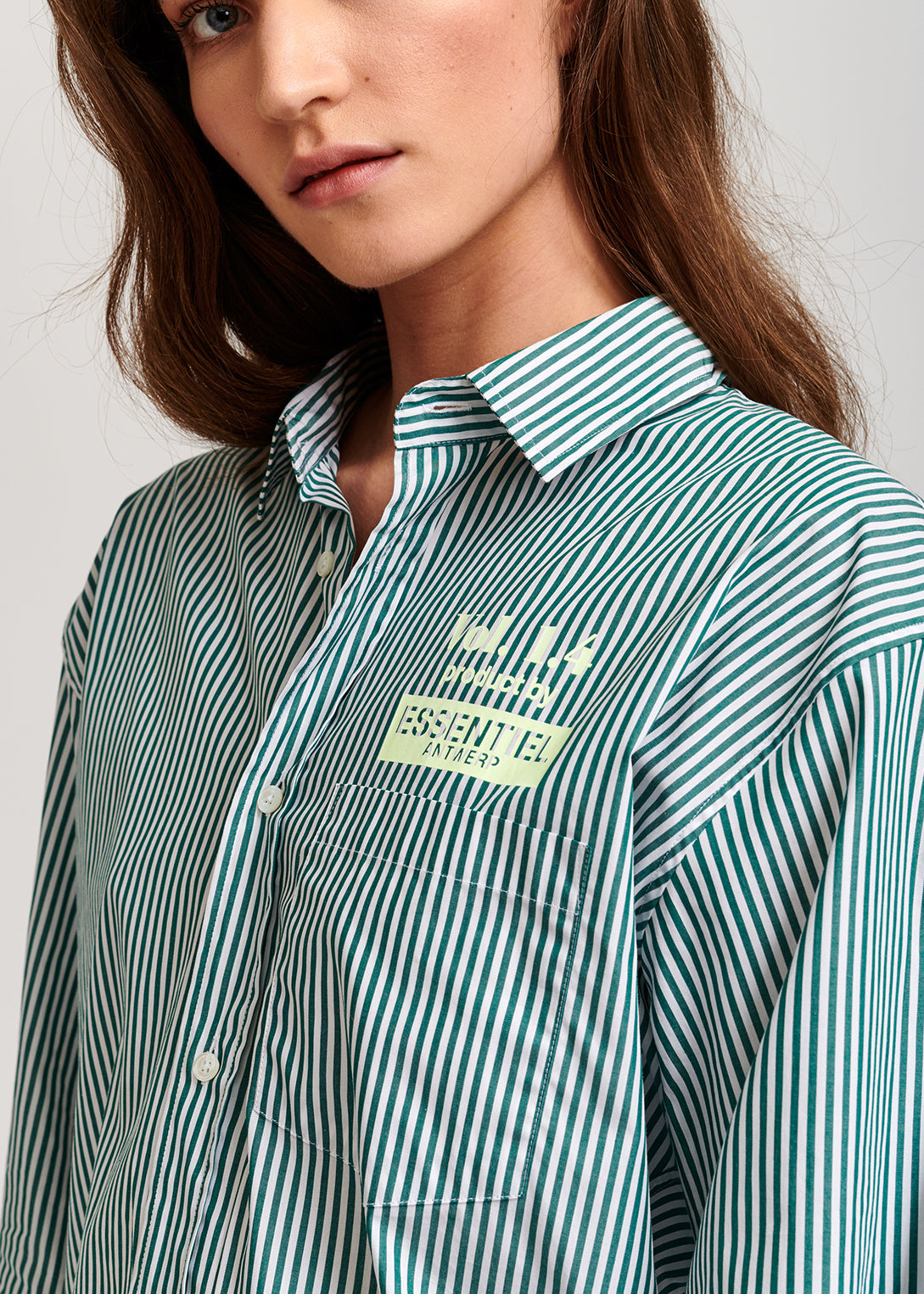 Chemise en coton à rayures vert et blanc cassé RE—SSENTIEL | Essentiel second hand