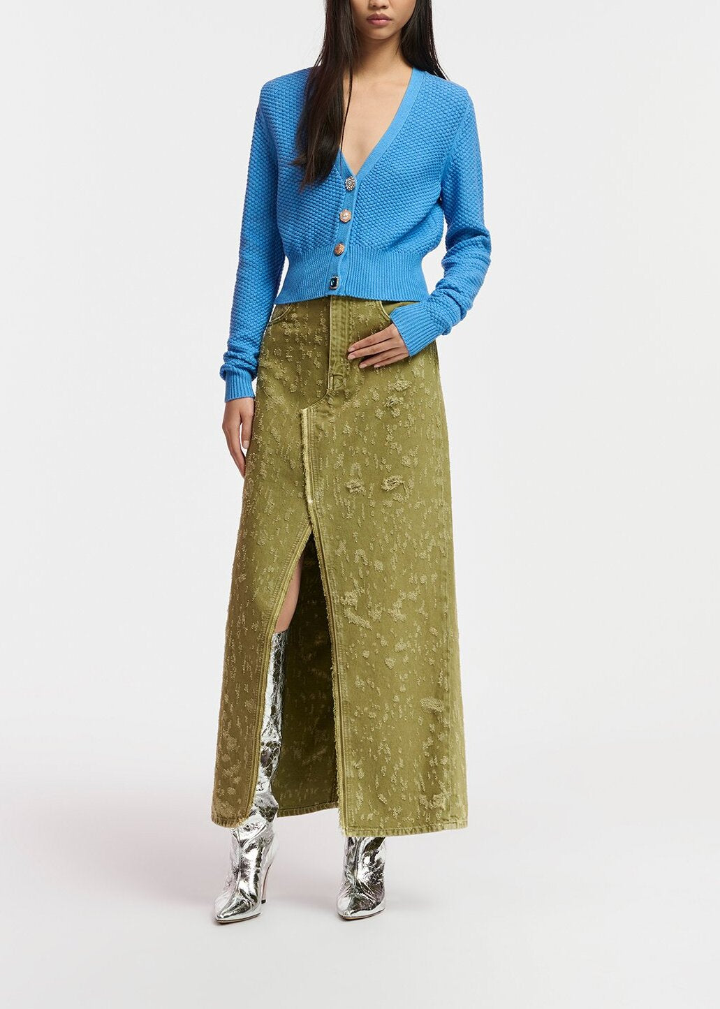 Cardigan en V bleu avec ornements RE—SSENTIEL | Essentiel second hand