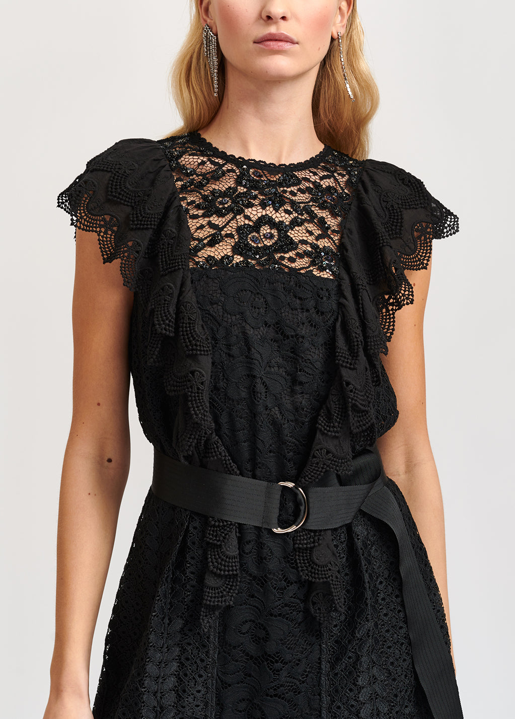 Black ruffled lace belted dress with sequins RE—SSENTIEL | Essentiel second hand
