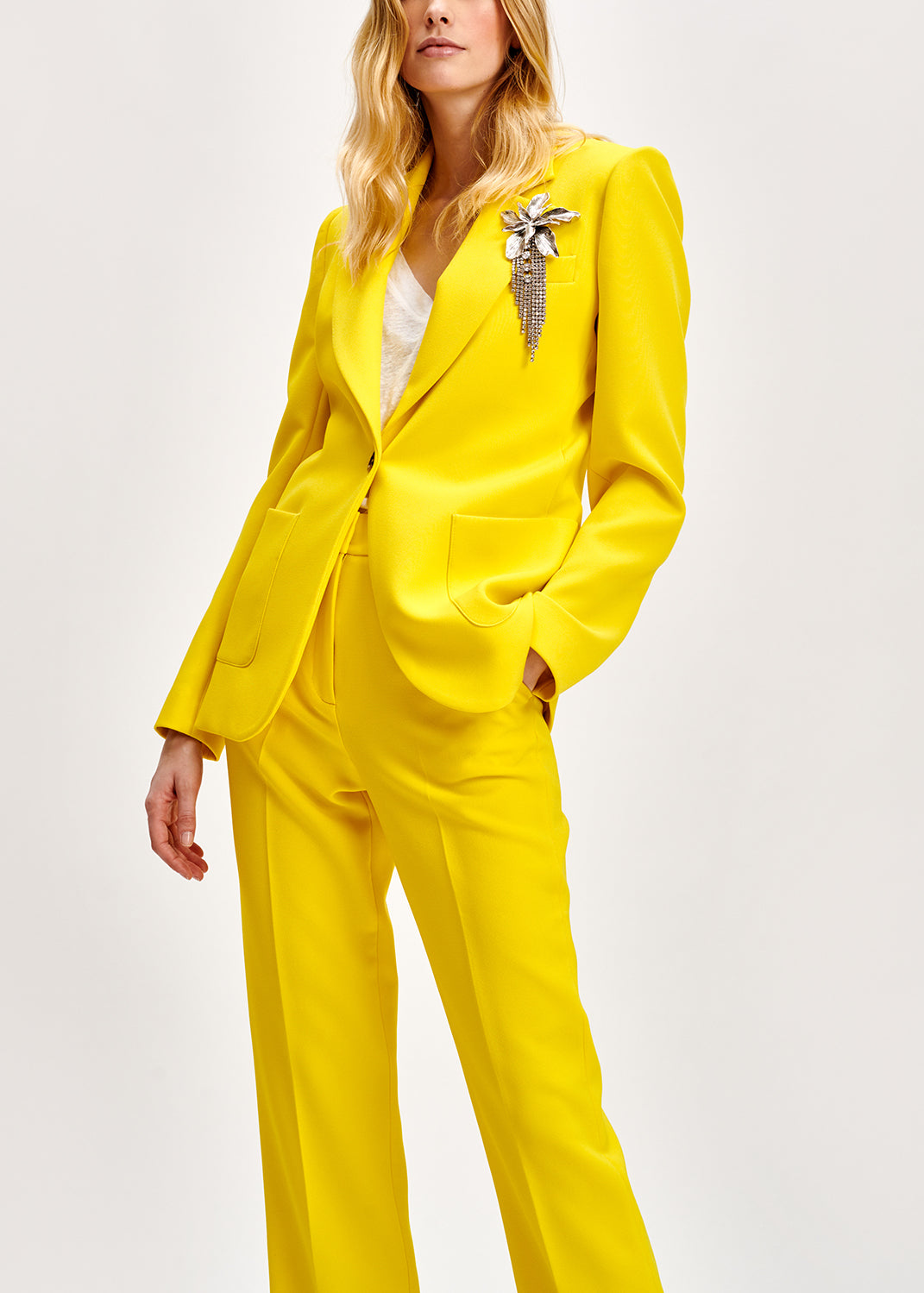 White linen v-neck t-shirt RE—SSENTIEL | Essentiel second hand