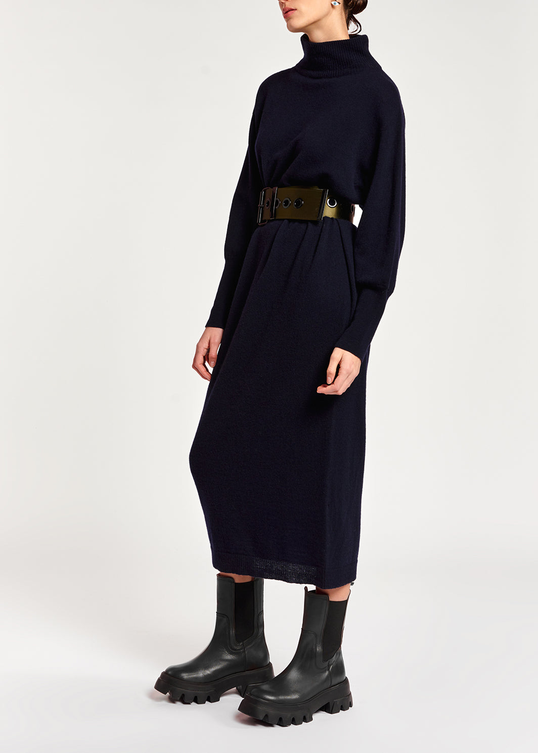 Dark blue midi-length merino wool blend knit dress RE—SSENTIEL | Essentiel second hand