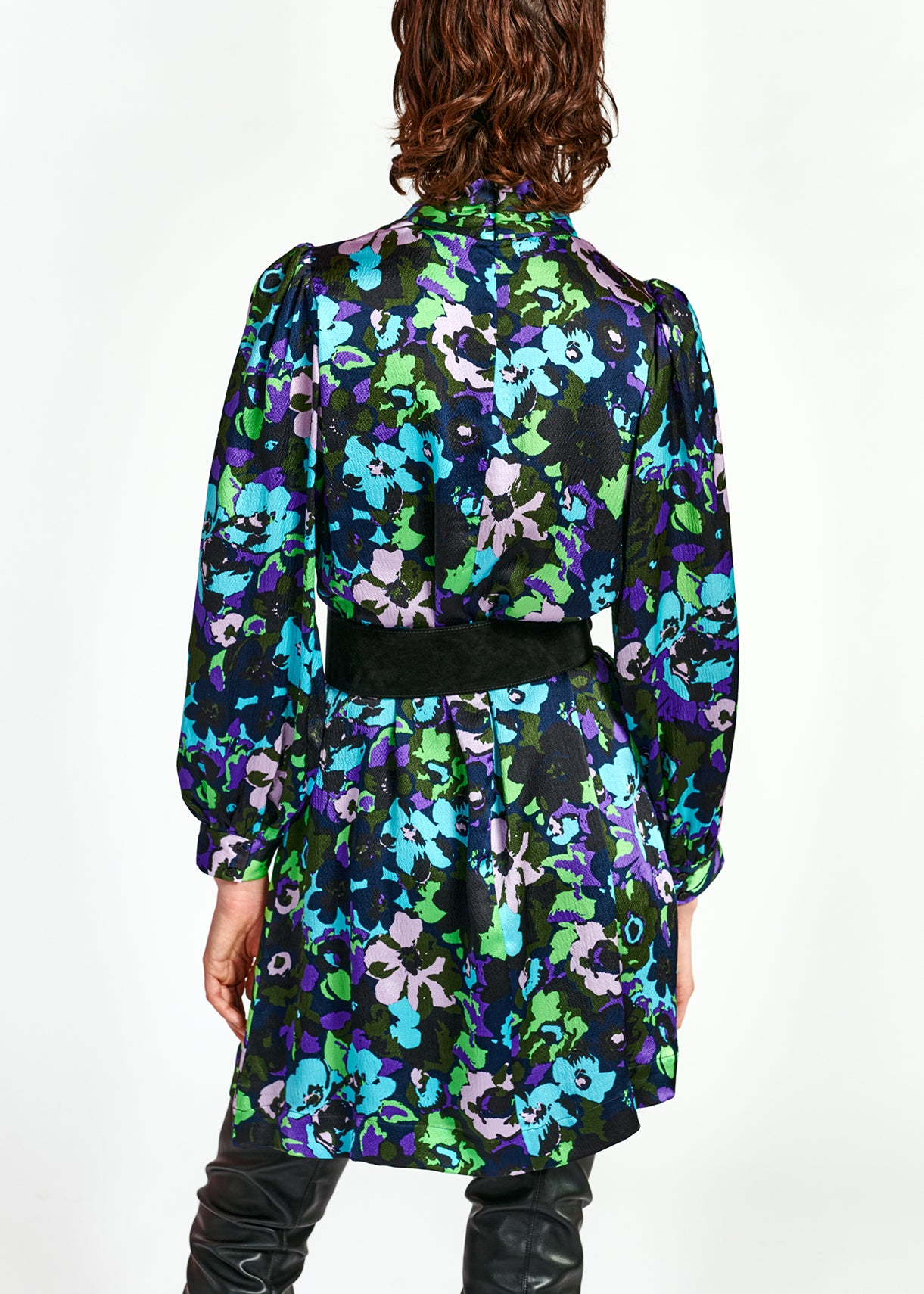 Mini-robe en soie bleu marine à fleurs RE—SSENTIEL | Essentiel second hand